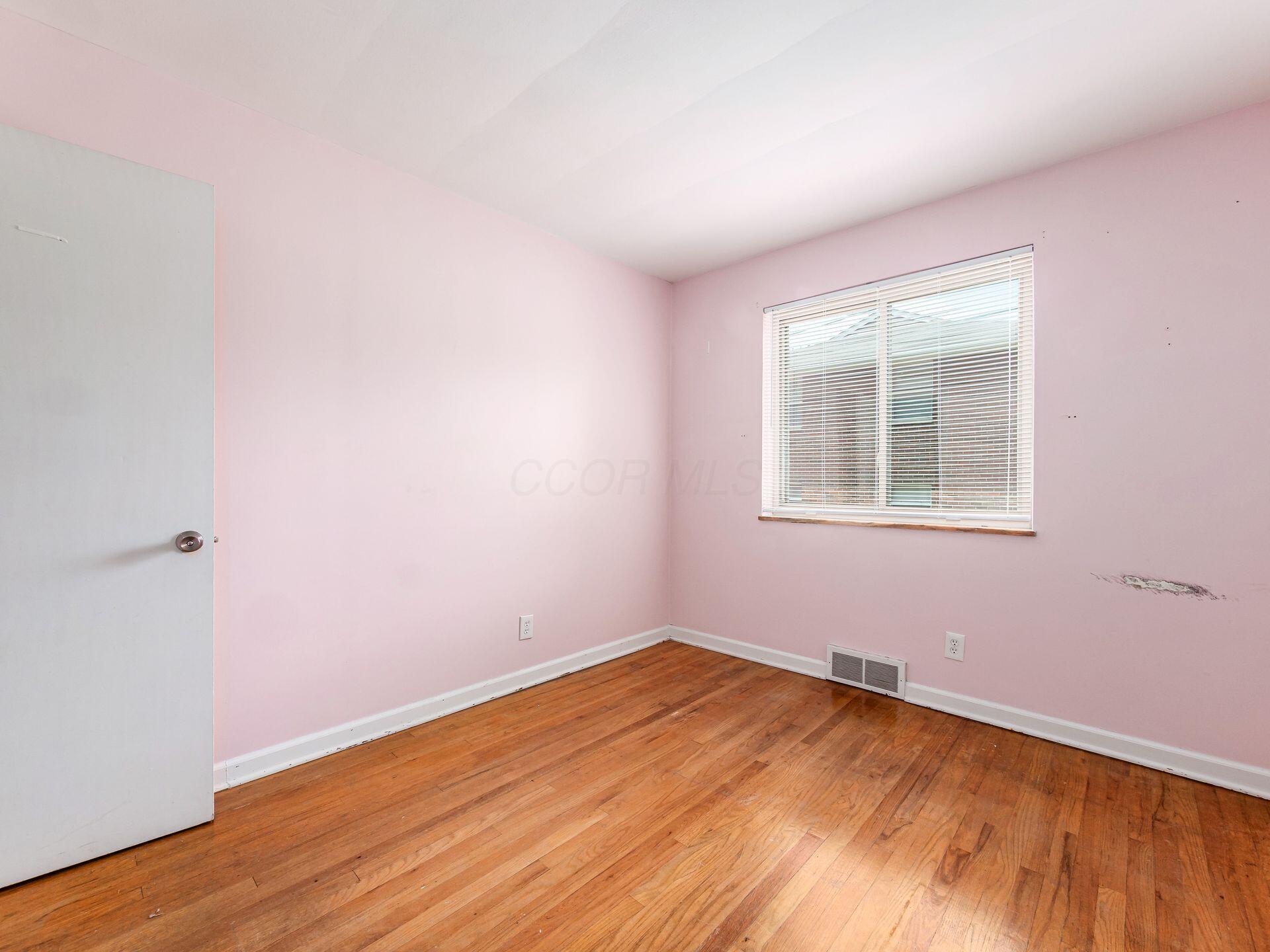 1629 Grandview Avenue, A and B
