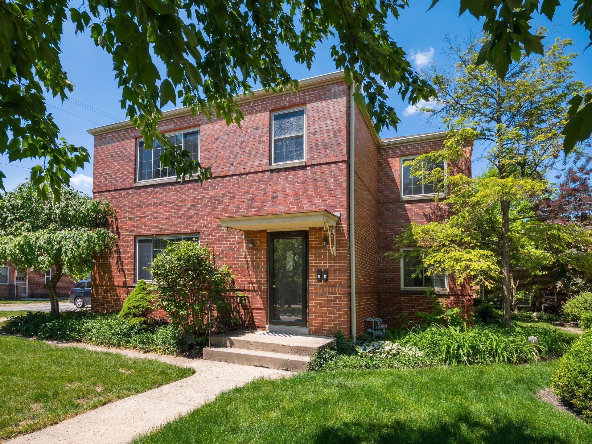 1629 Grandview Avenue, A and B
