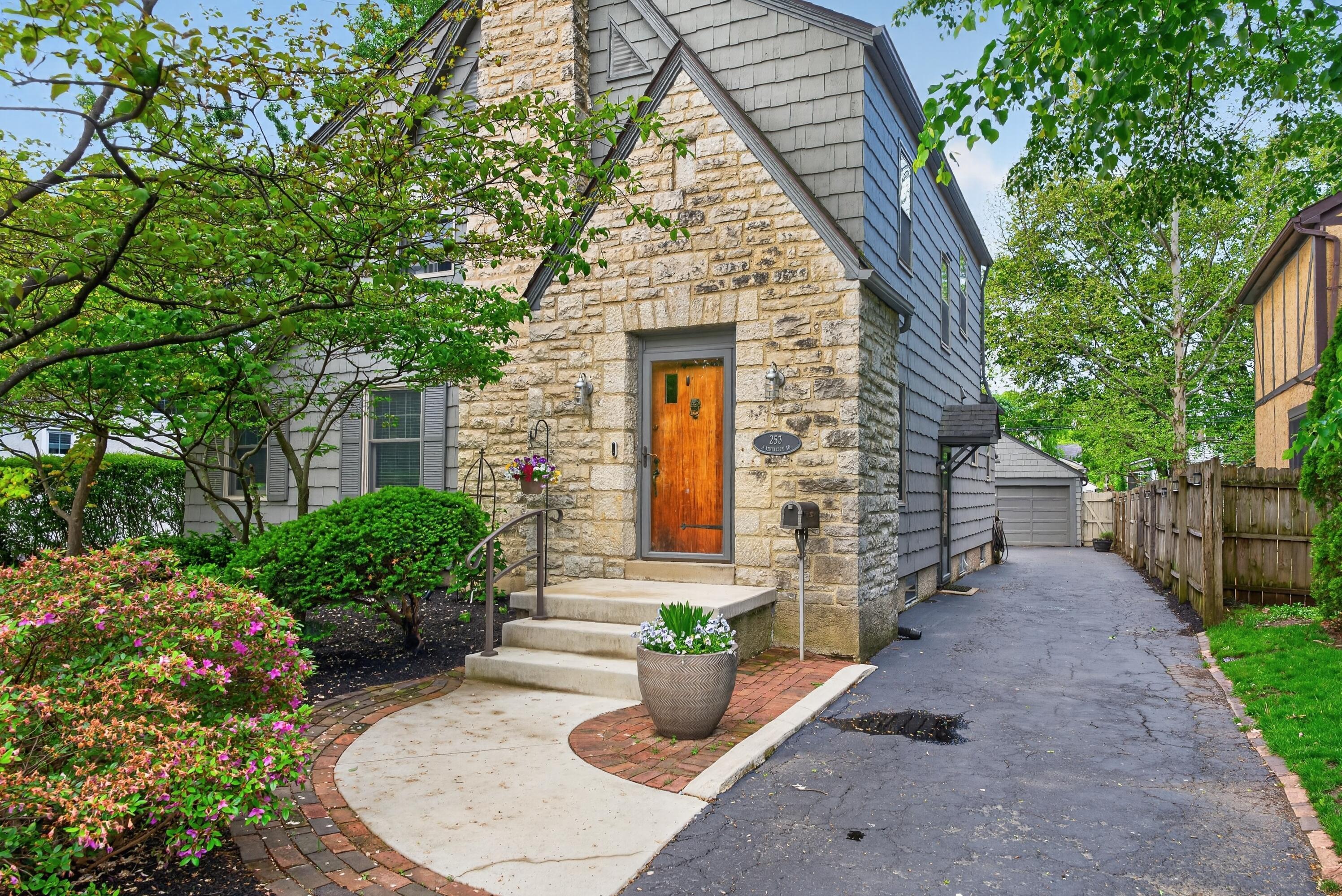 253 N Remington Road