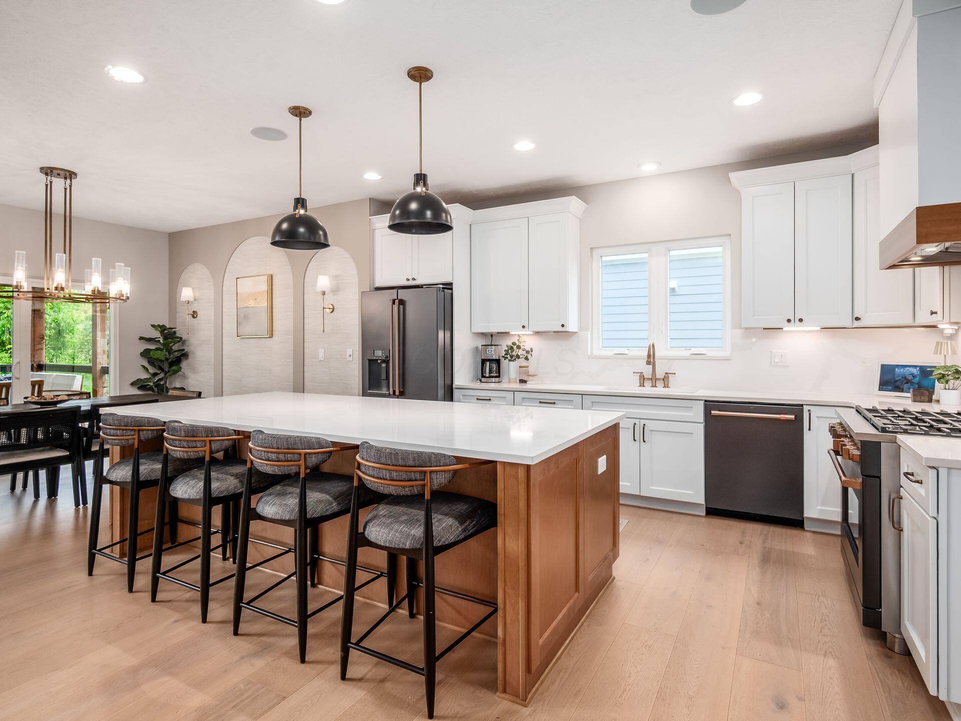 9364 Hildebrand Drive