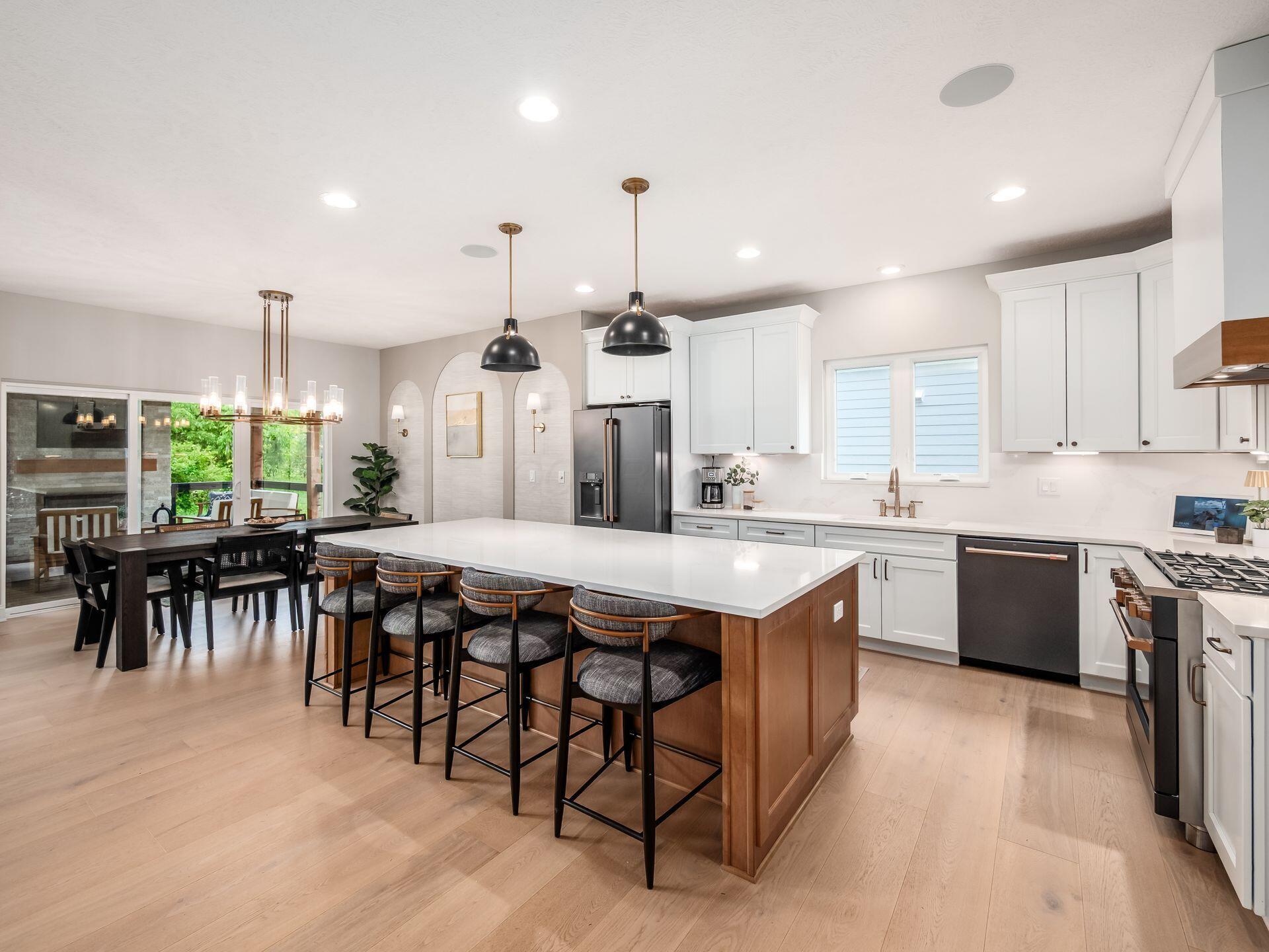 9364 Hildebrand Drive