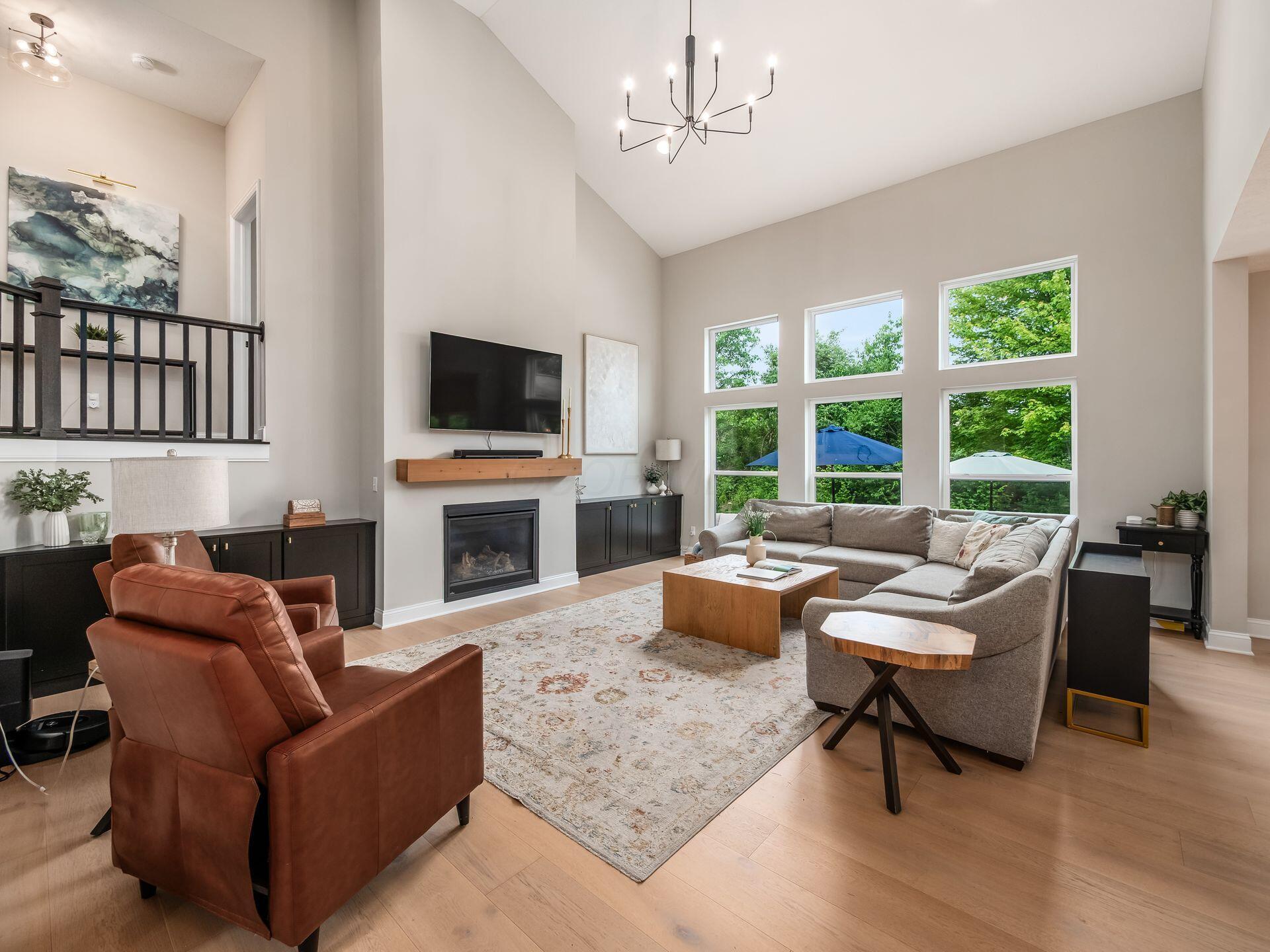 9364 Hildebrand Drive