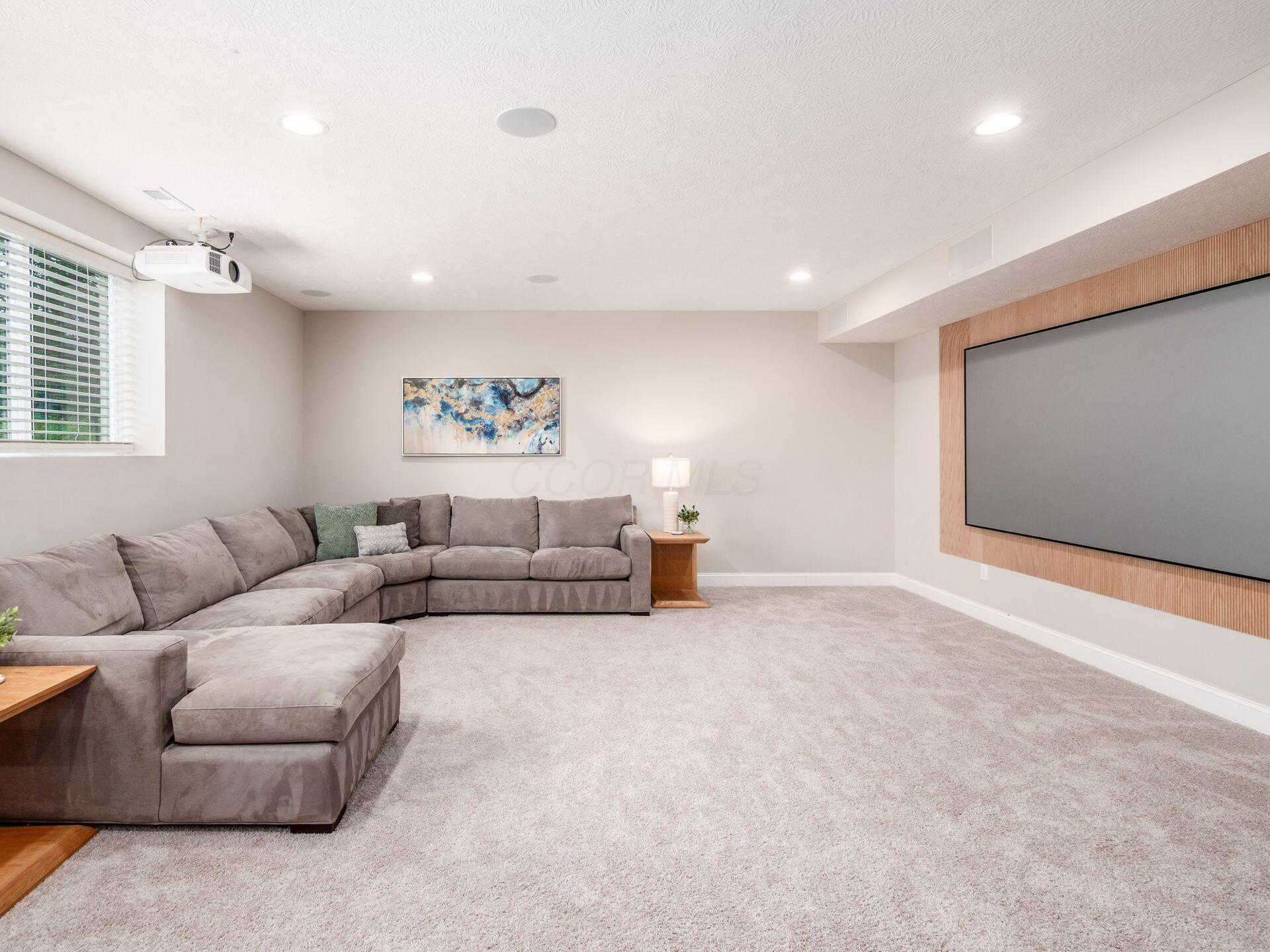 9364 Hildebrand Drive