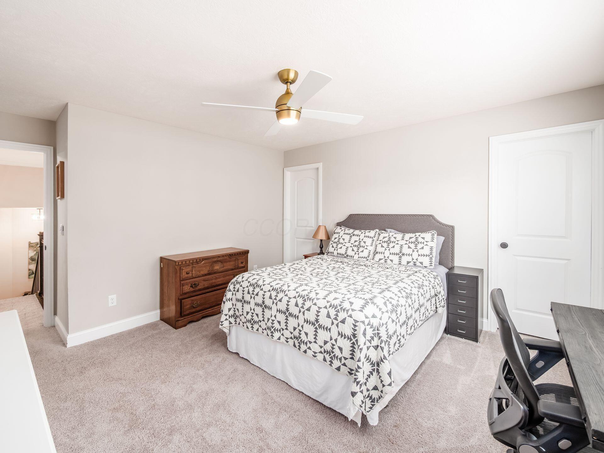 9364 Hildebrand Drive