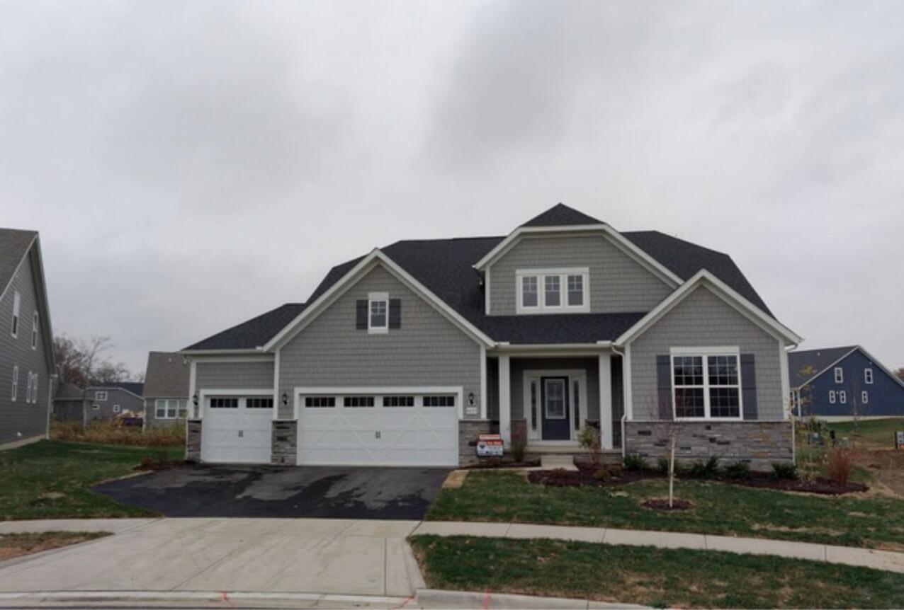 4627 Coyote Crossing