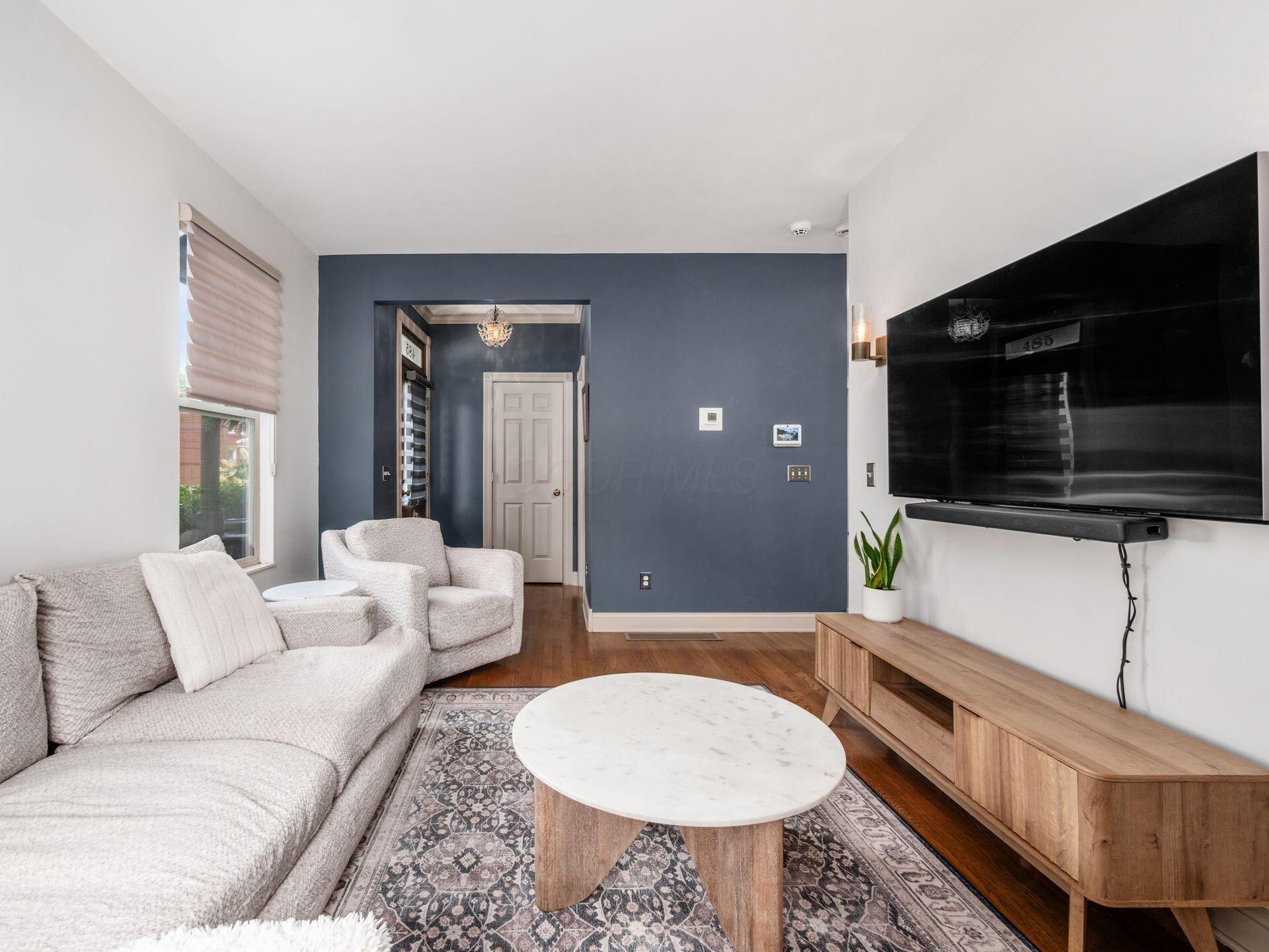 485 W 2nd Avenue