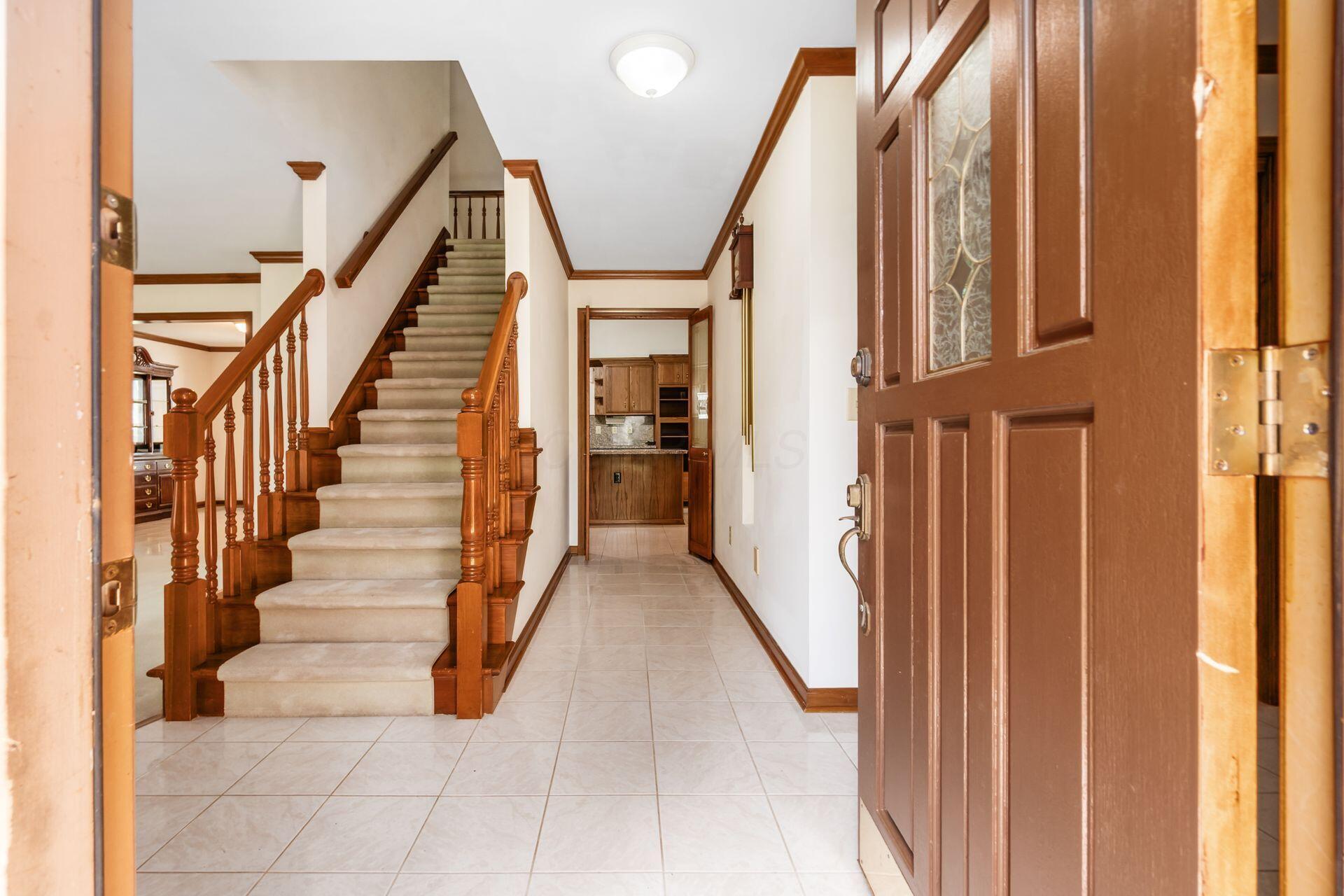 100 E Dublin Granville Road