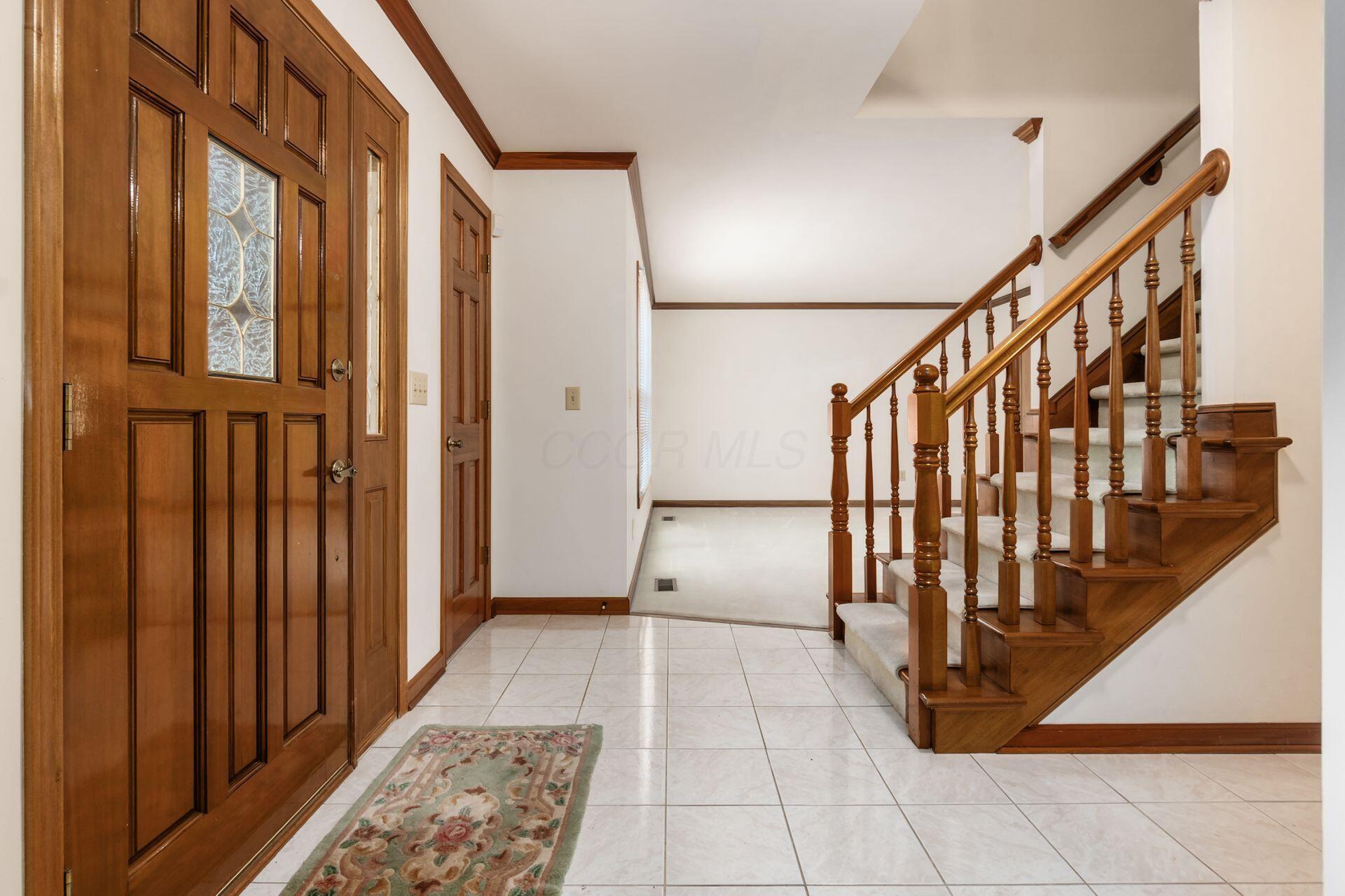 100 E Dublin Granville Road