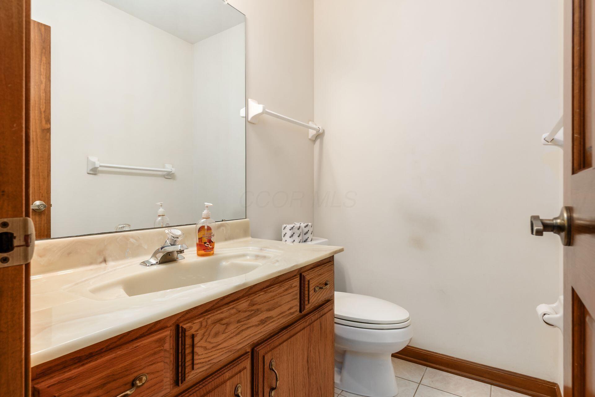 100 E Dublin Granville Road