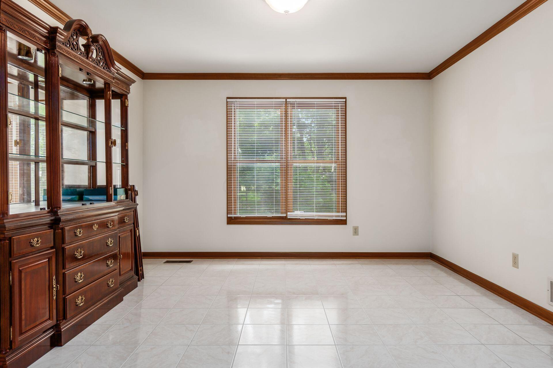 100 E Dublin Granville Road
