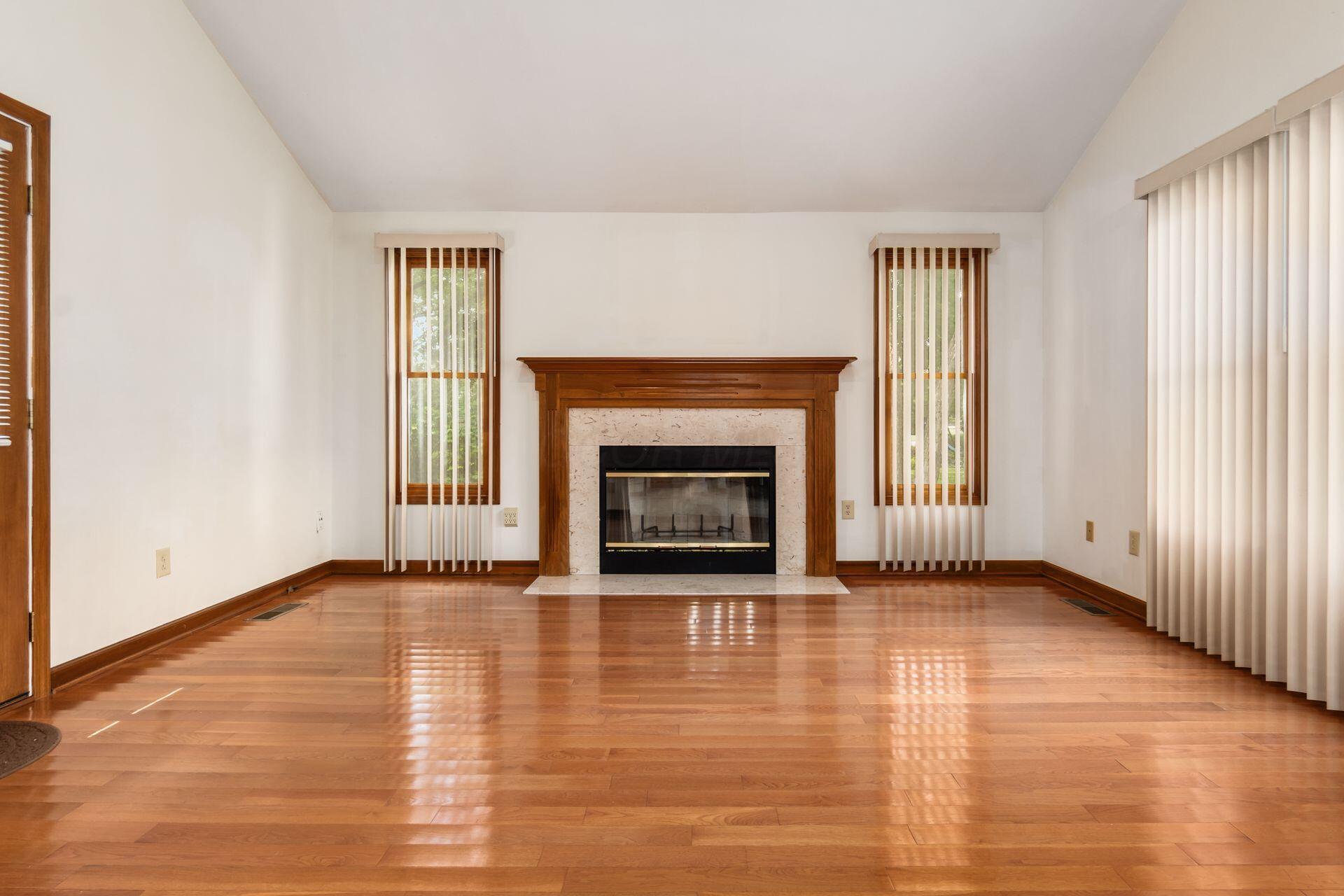 100 E Dublin Granville Road