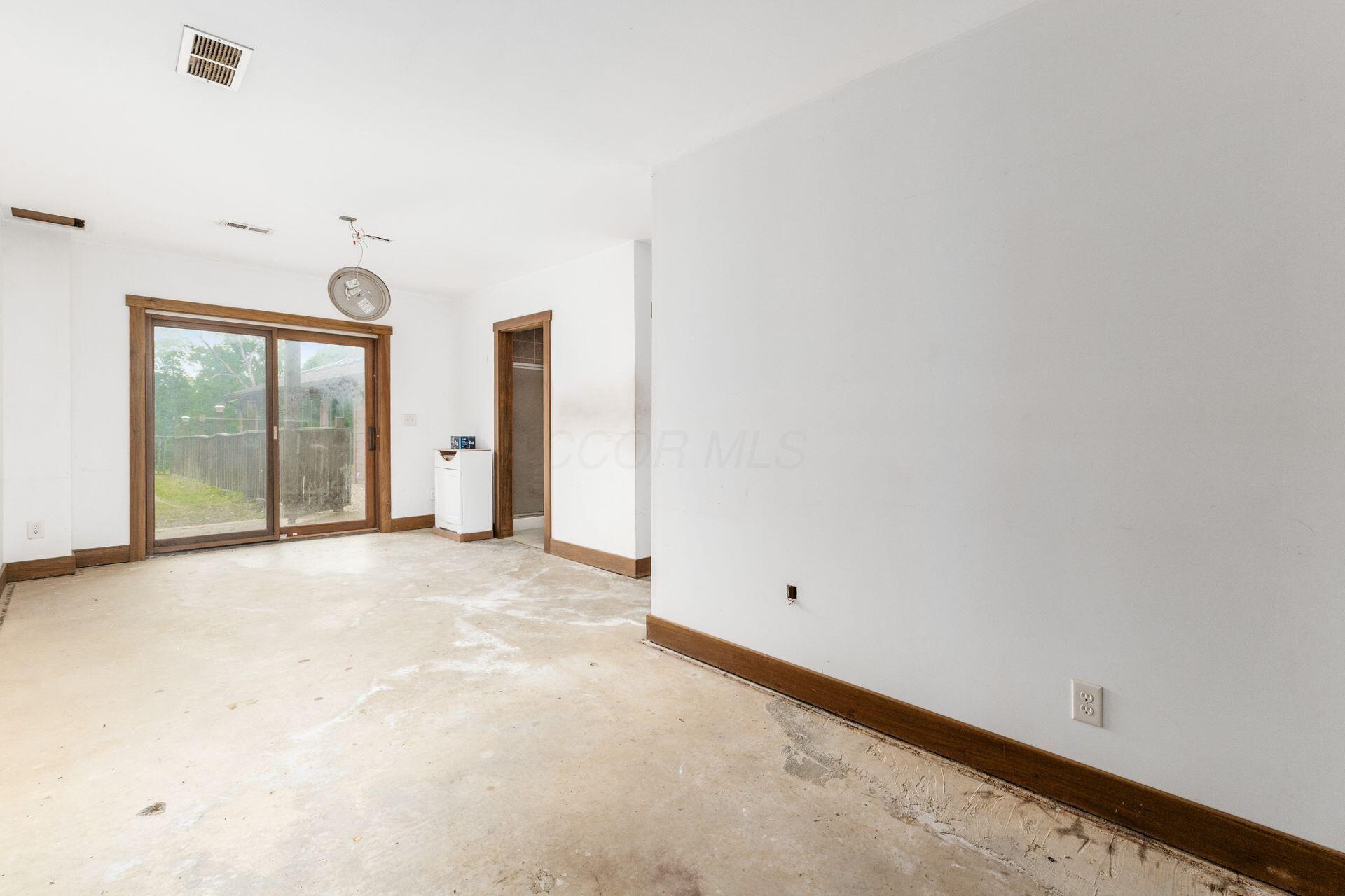 422 Debord Road