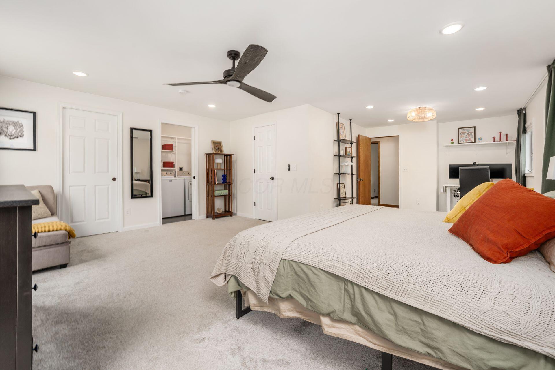 258 Sinsbury Drive N