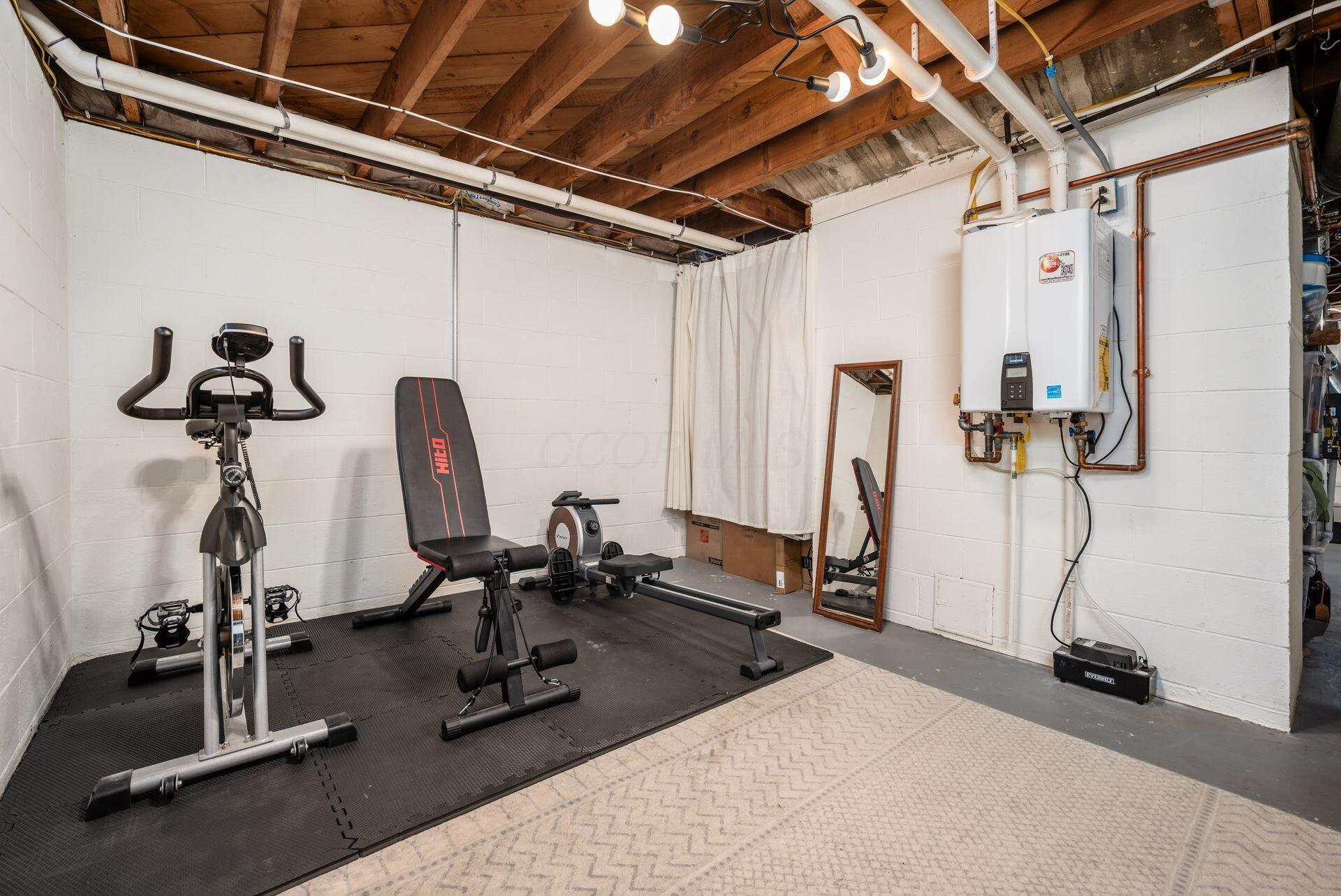 258 Sinsbury Drive N