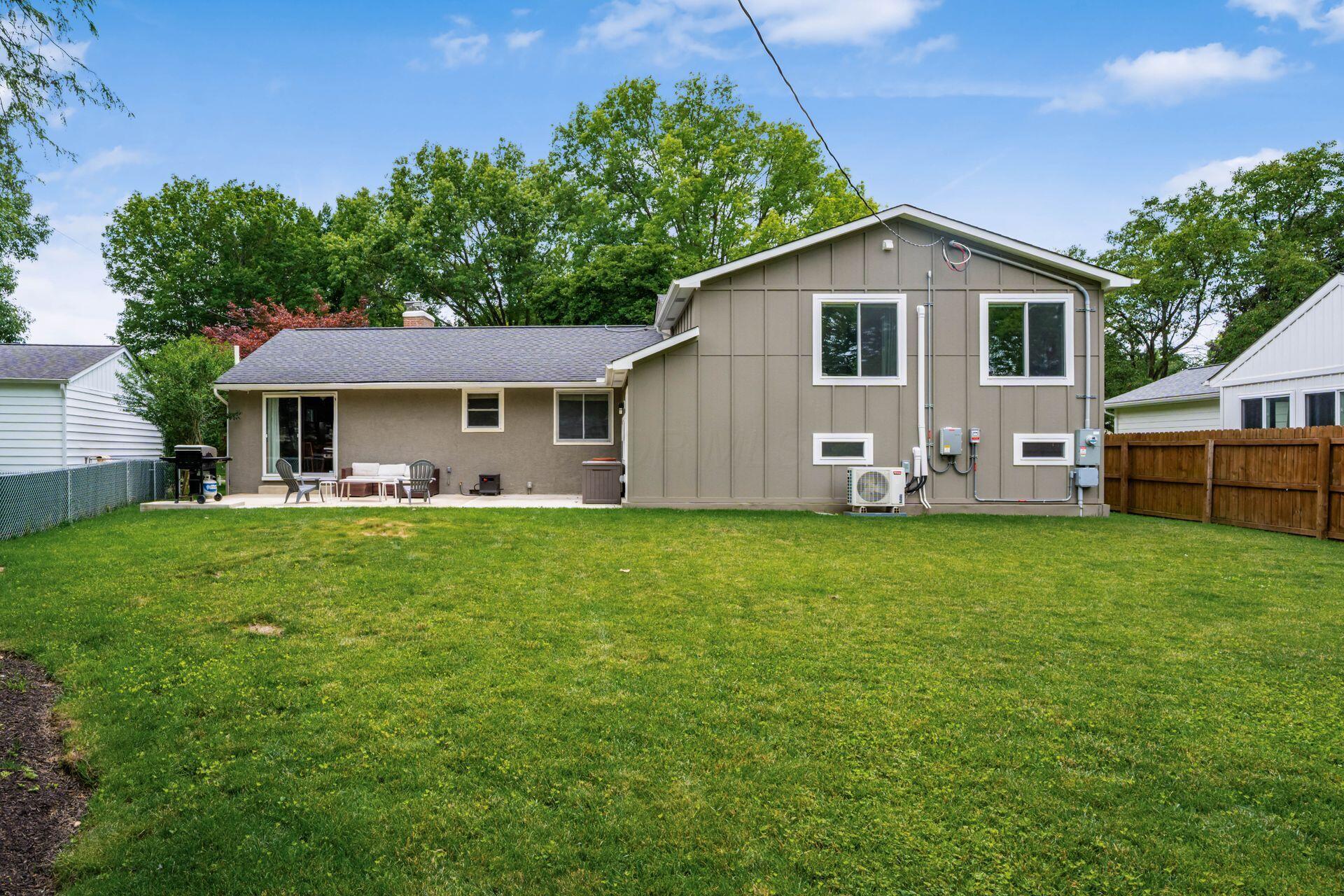 258 Sinsbury Drive N