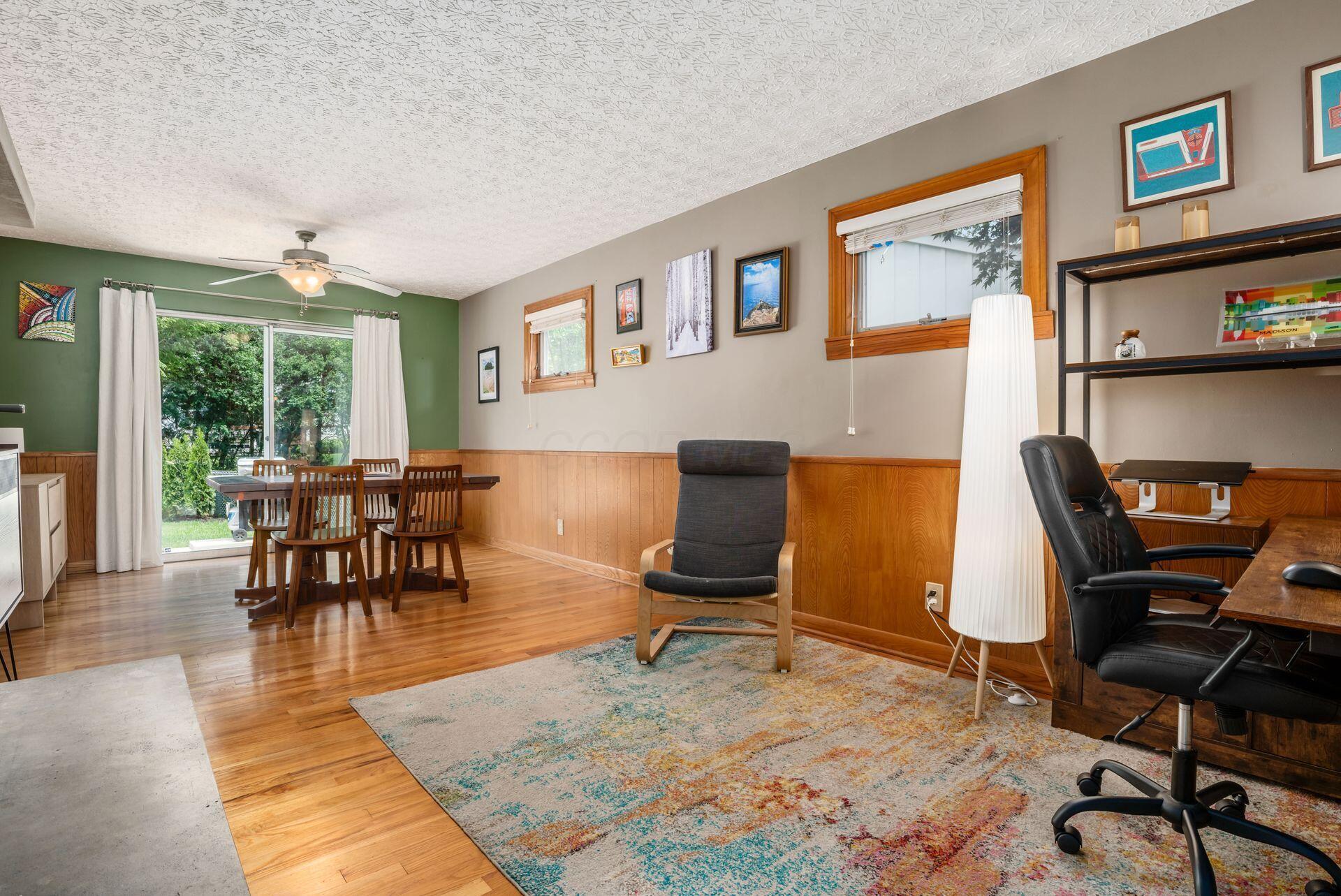 258 Sinsbury Drive N