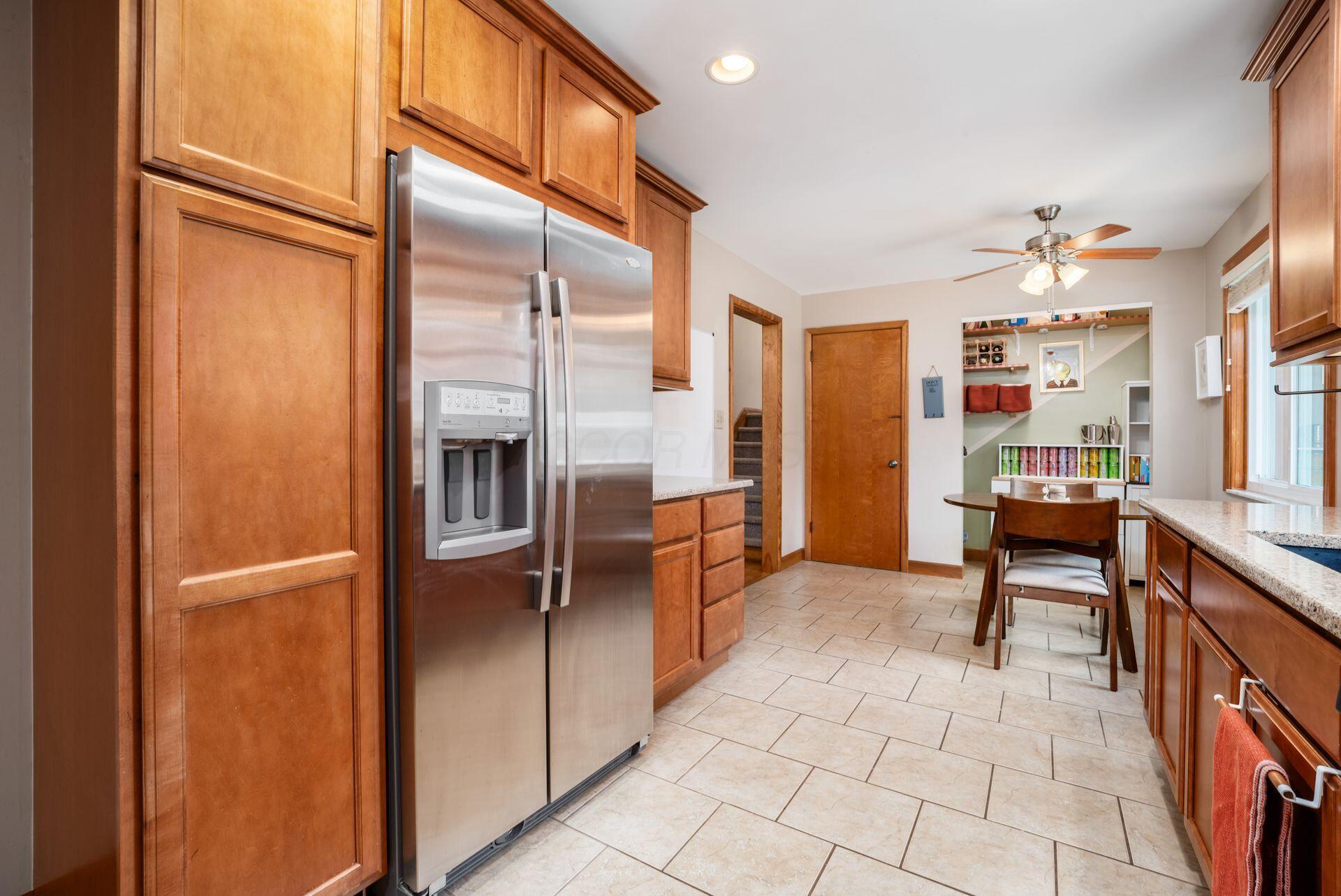 258 Sinsbury Drive N