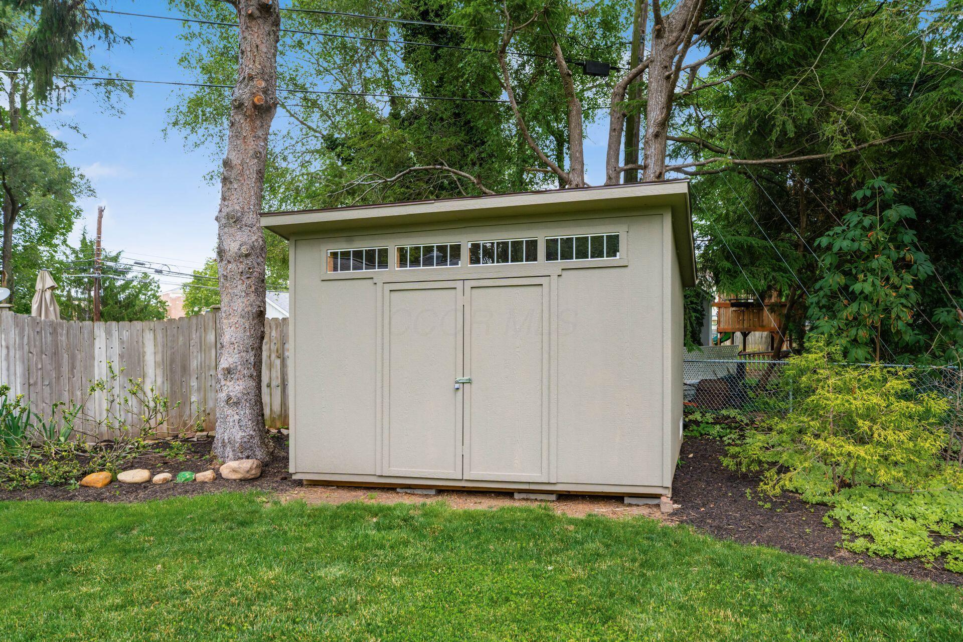 258 Sinsbury Drive N