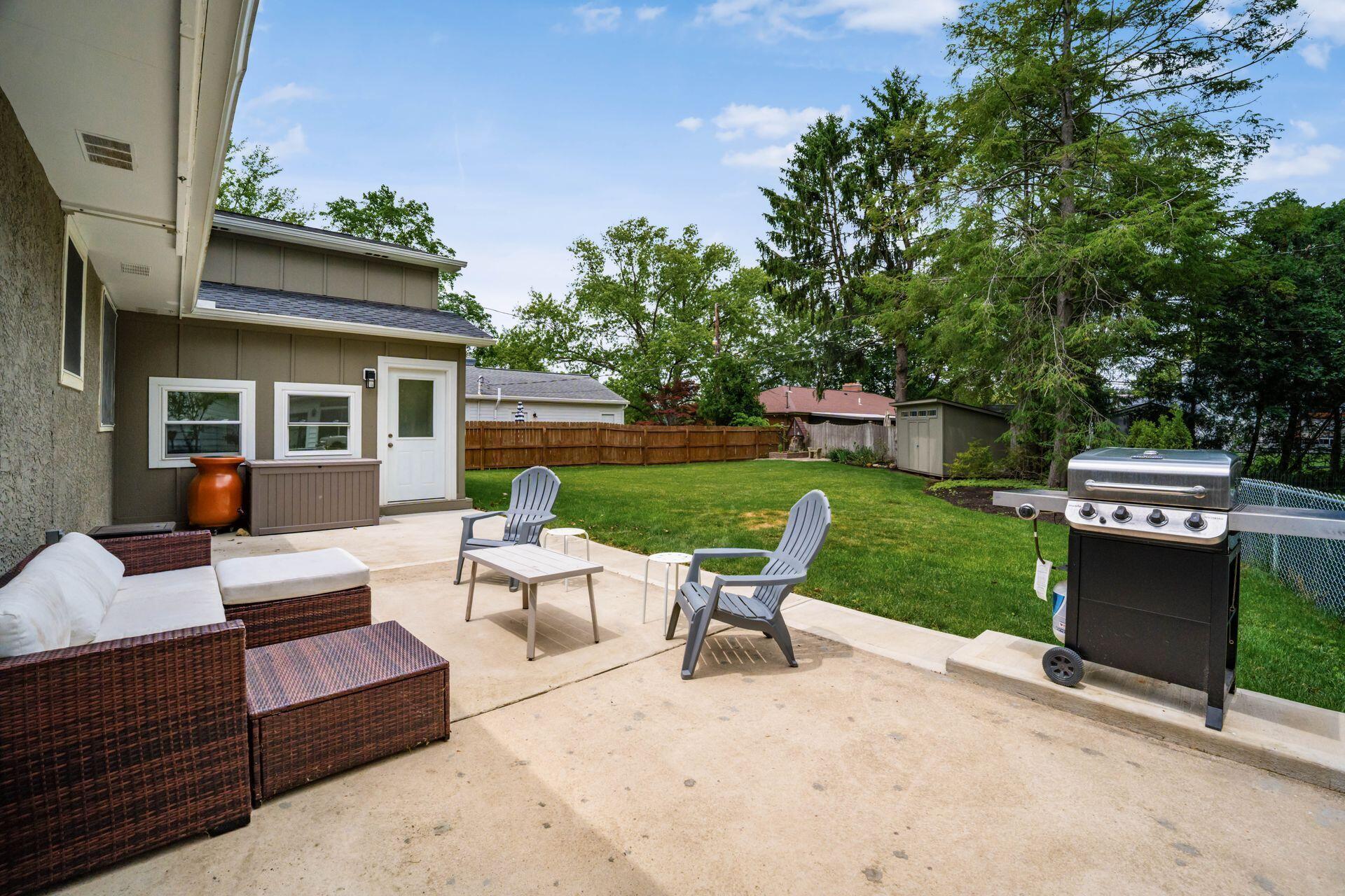 258 Sinsbury Drive N