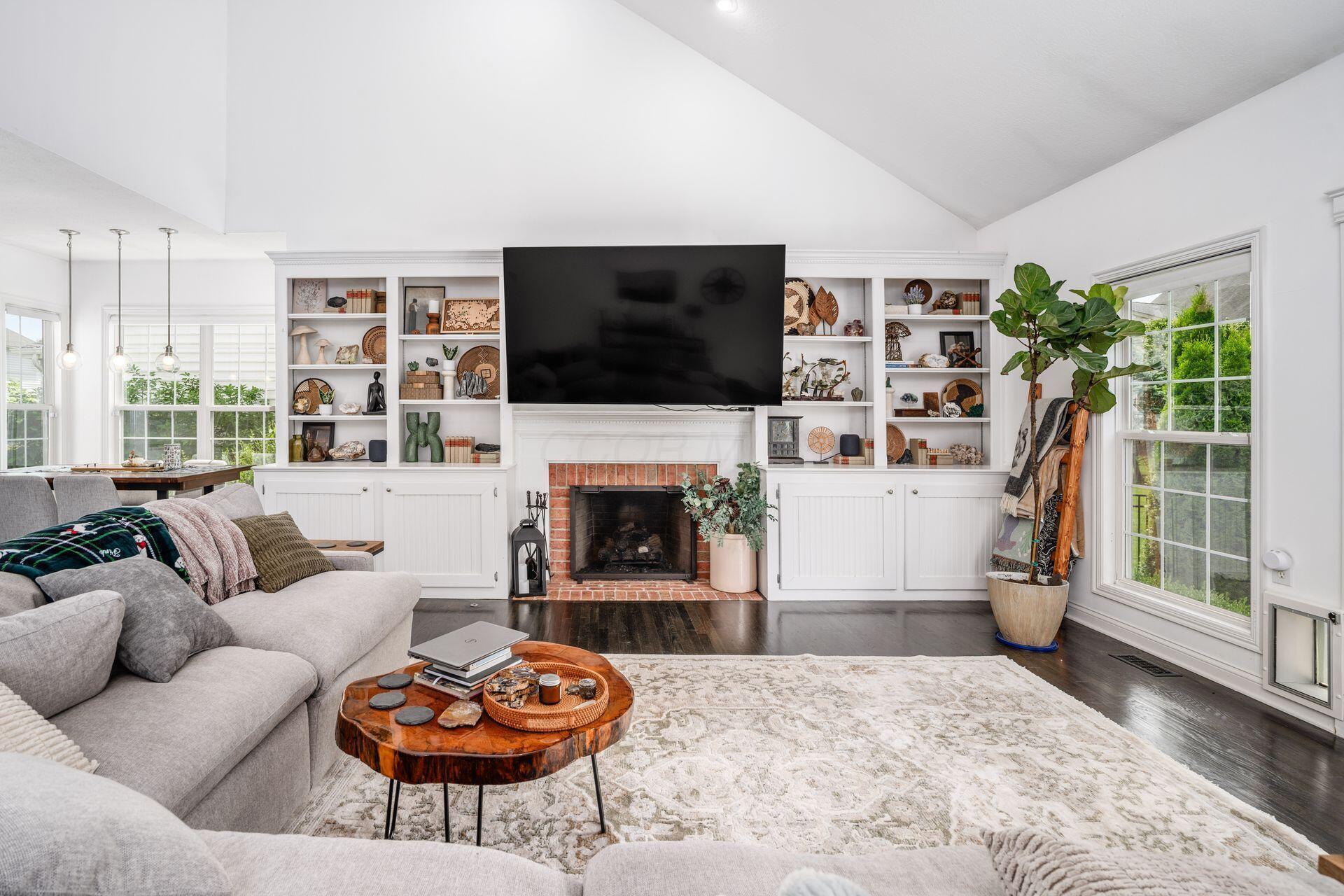 7179 Fernridge Drive