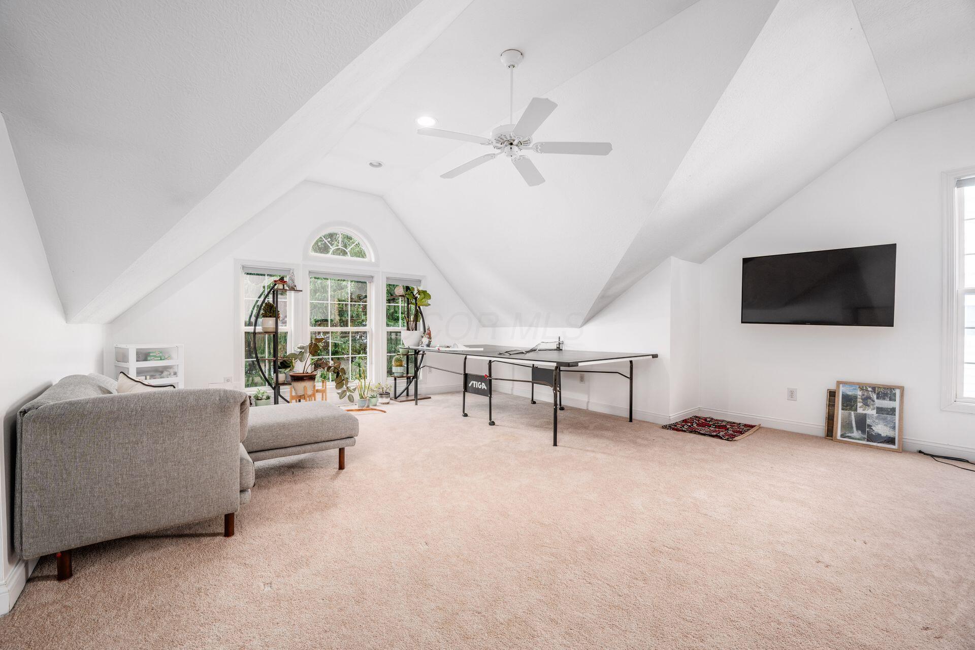 7179 Fernridge Drive