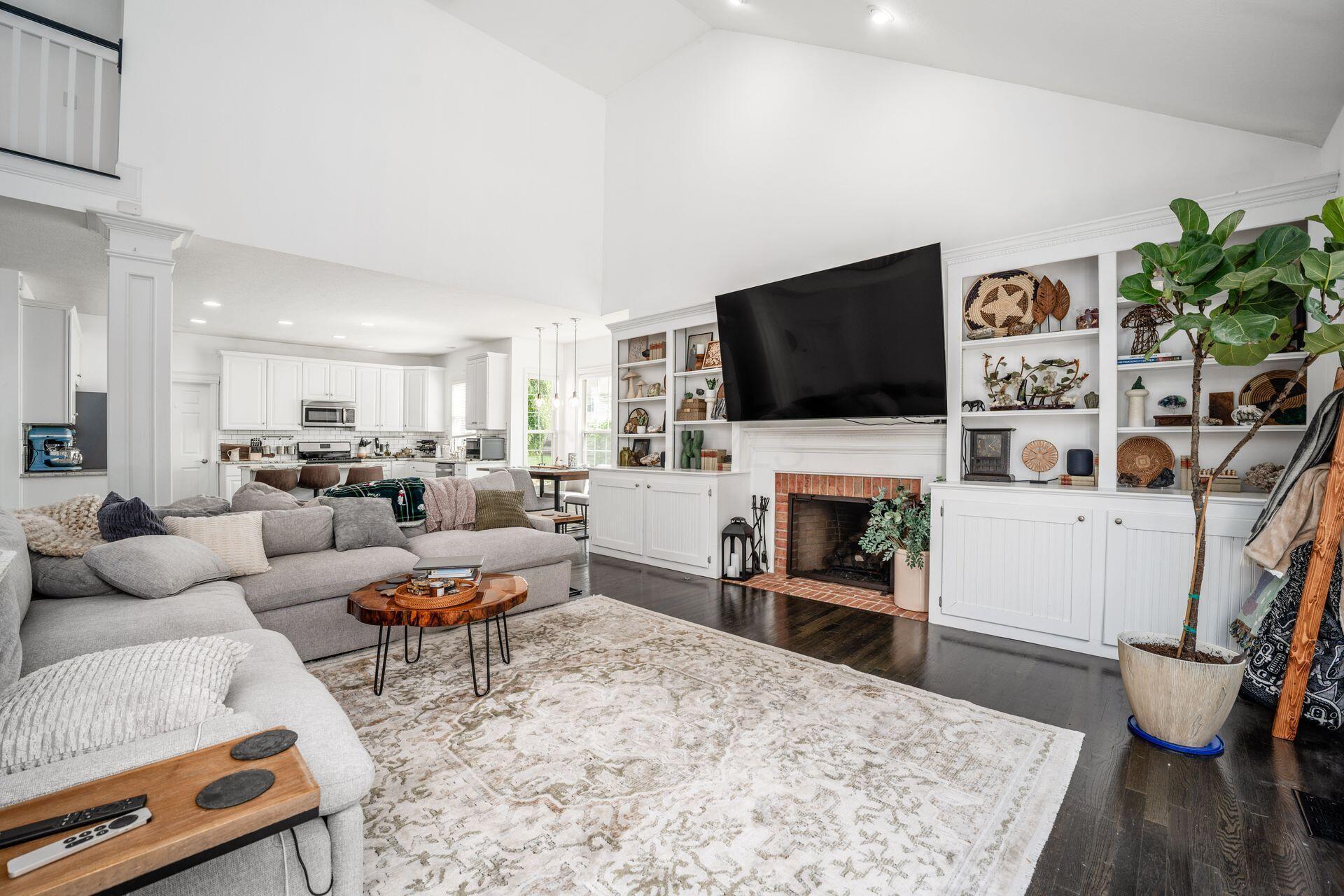7179 Fernridge Drive