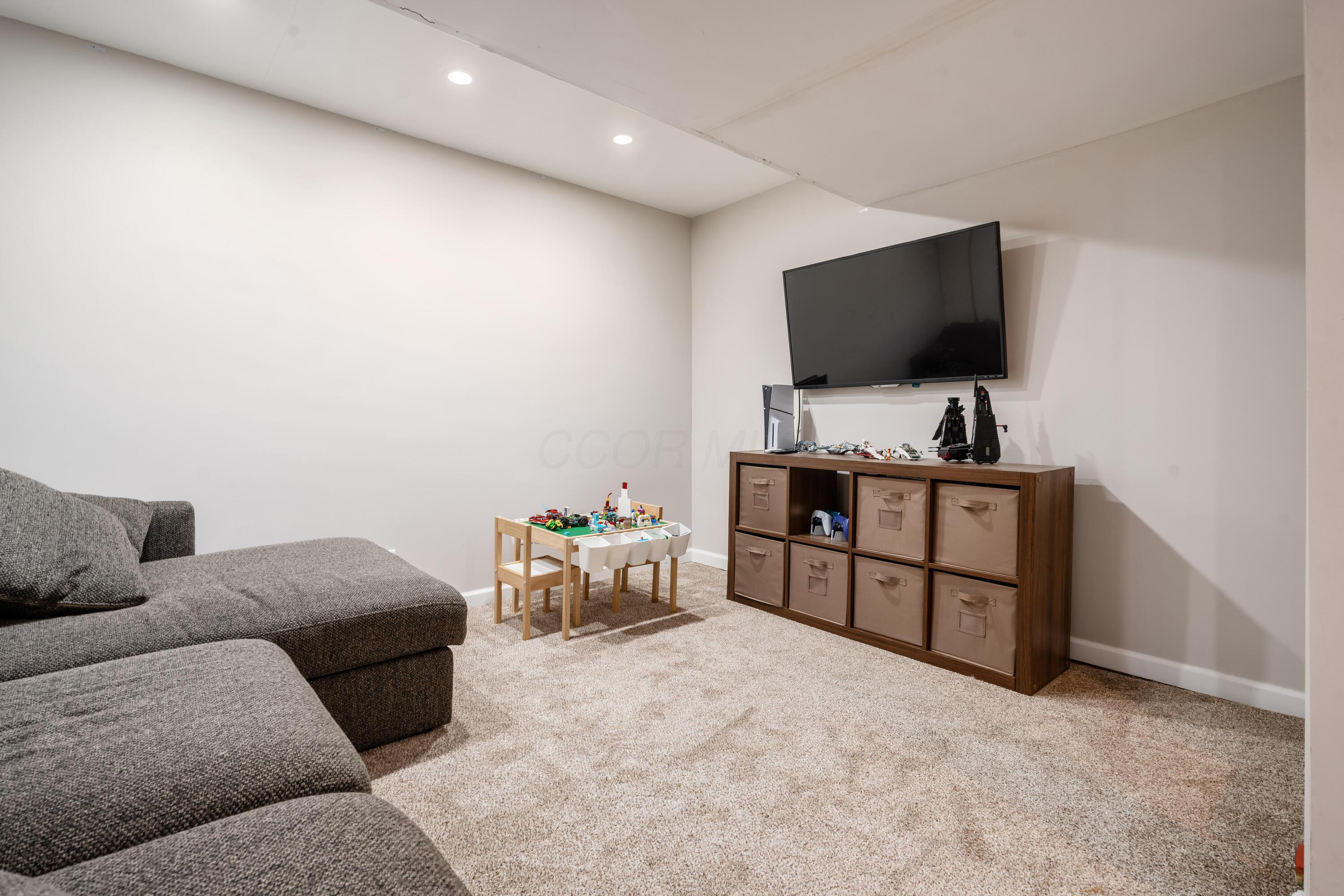 7253 Fitzwilliam Drive