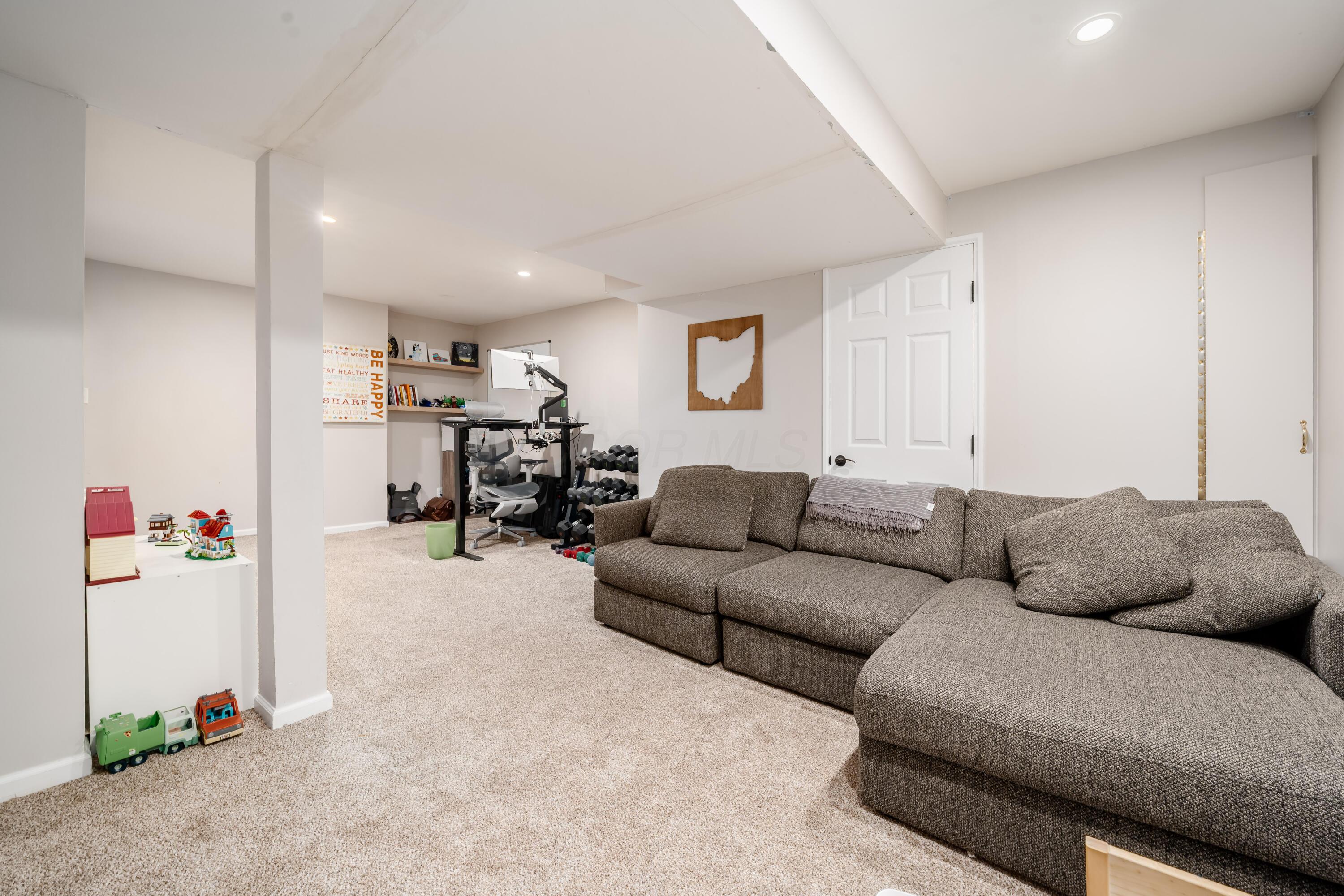 7253 Fitzwilliam Drive