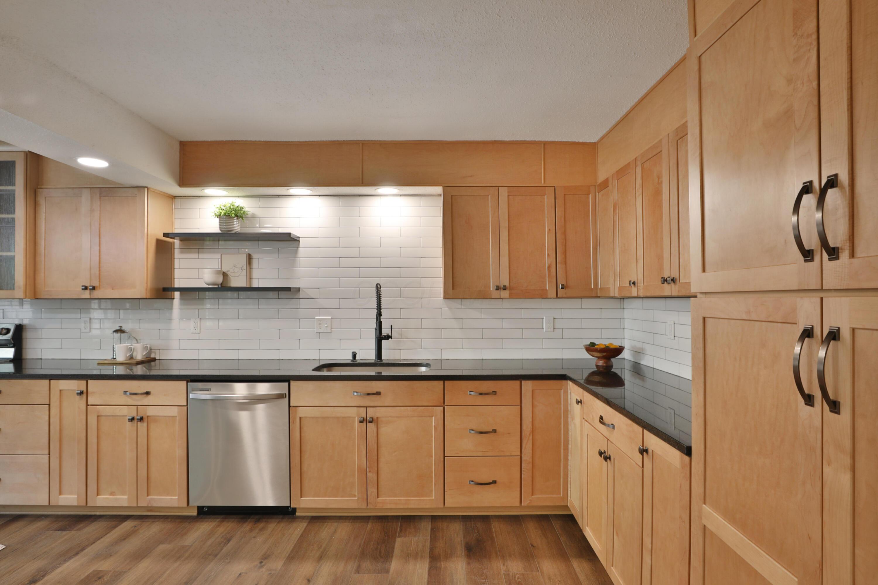 254 Saint Antoine Street
