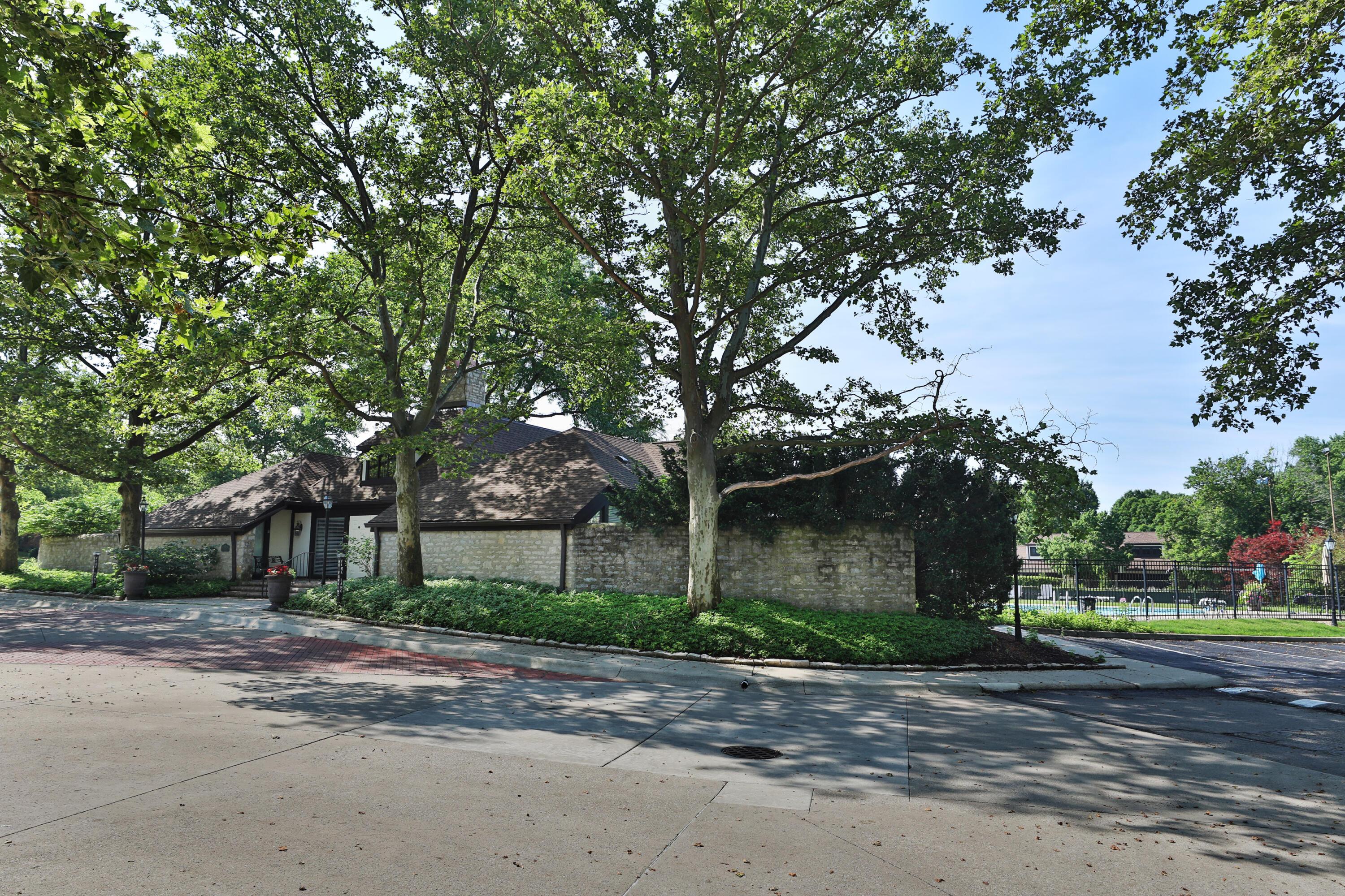 254 Saint Antoine Street