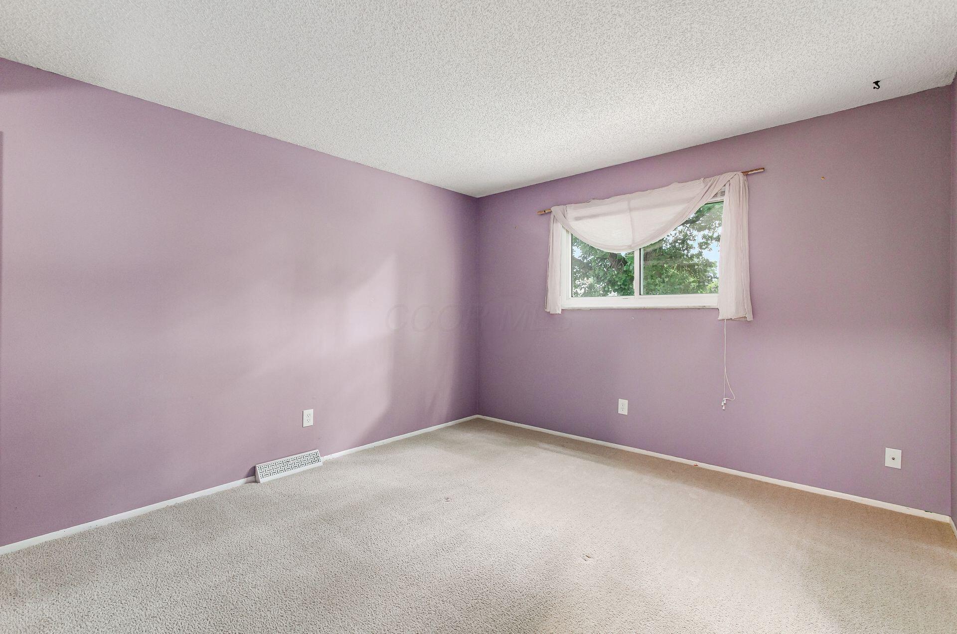 7013 Willowford Lane