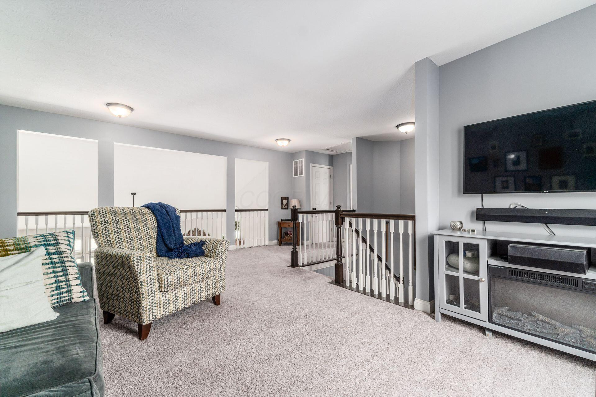 6105 Barclay Court
