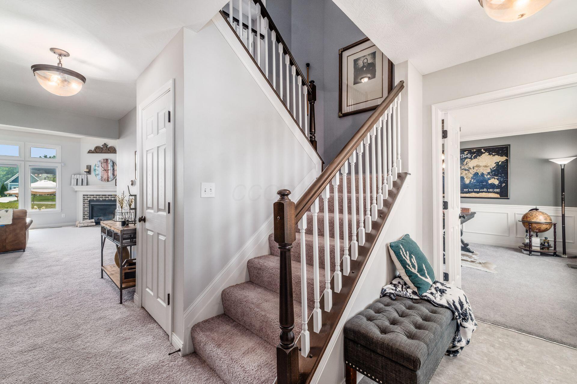 6105 Barclay Court
