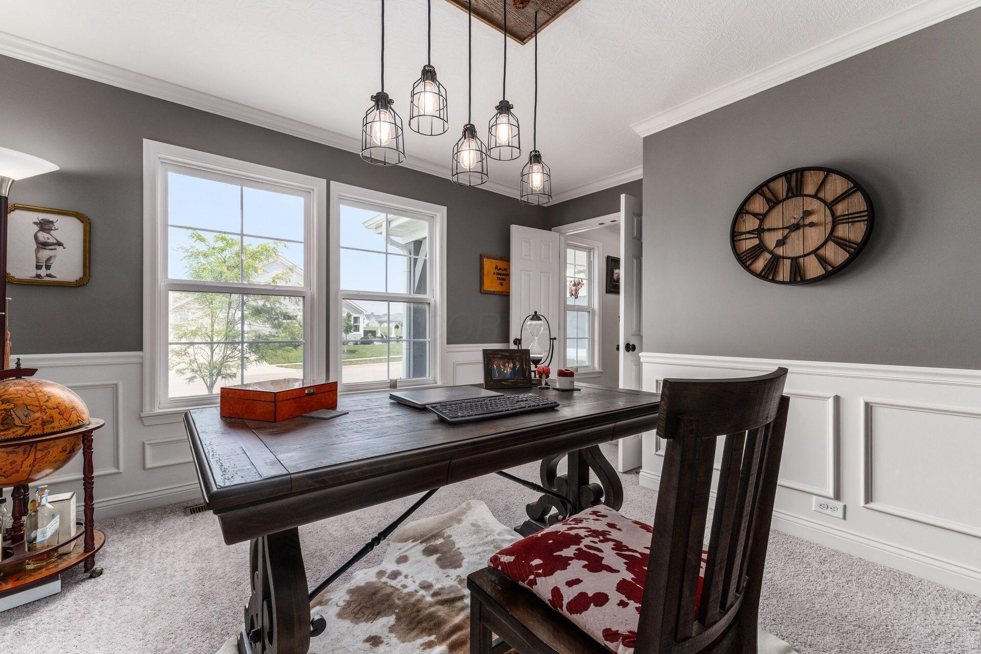 6105 Barclay Court