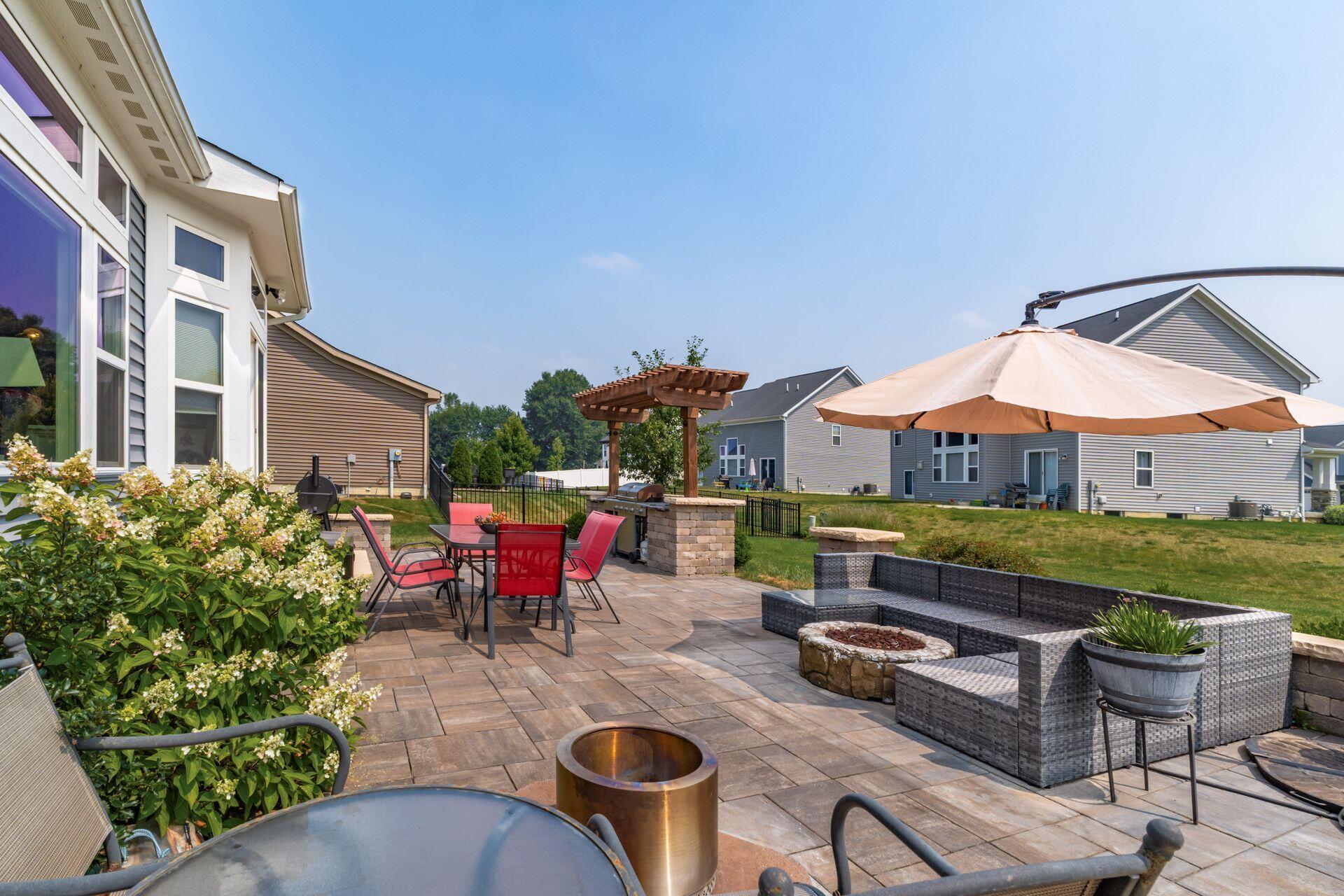 6105 Barclay Court