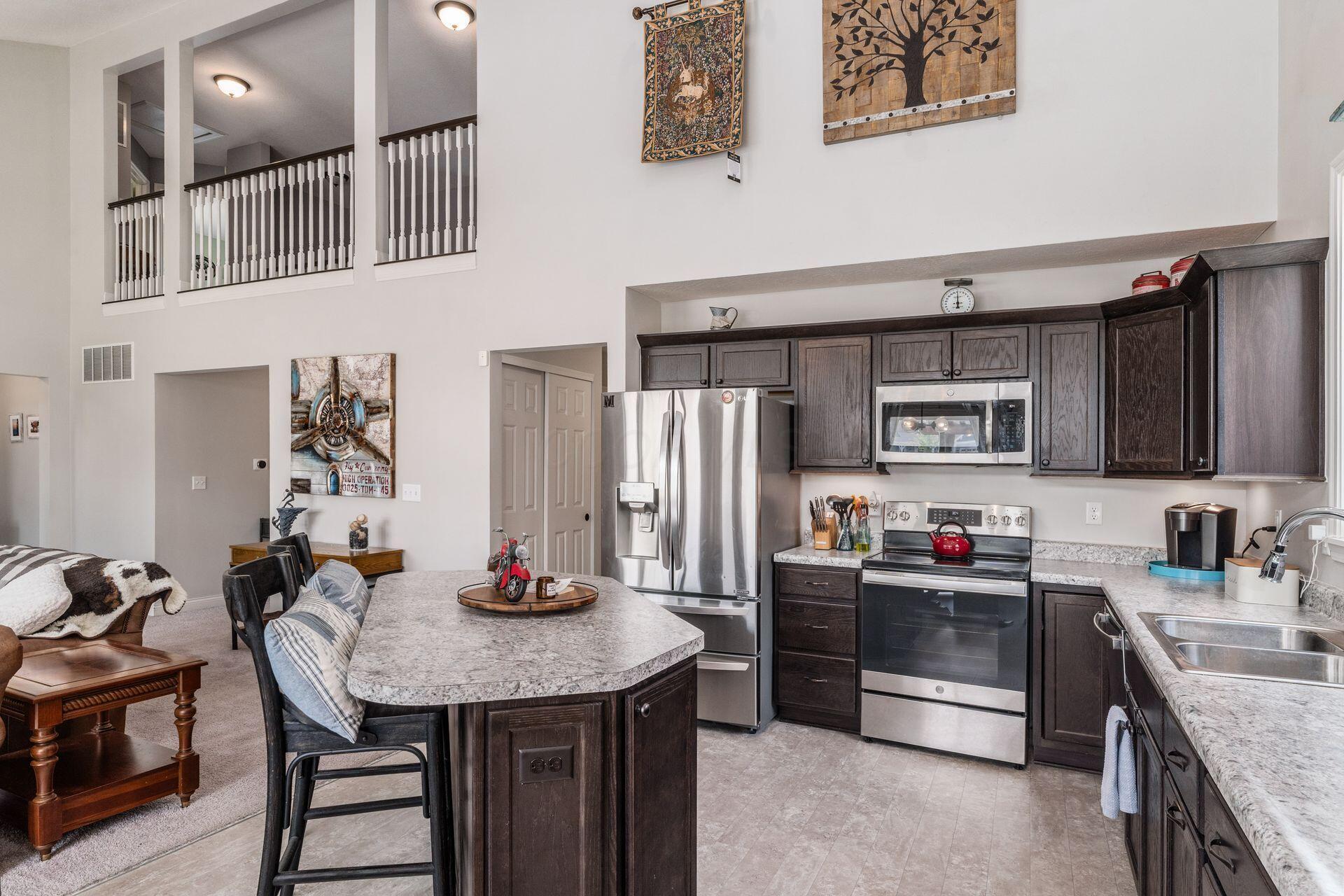 6105 Barclay Court