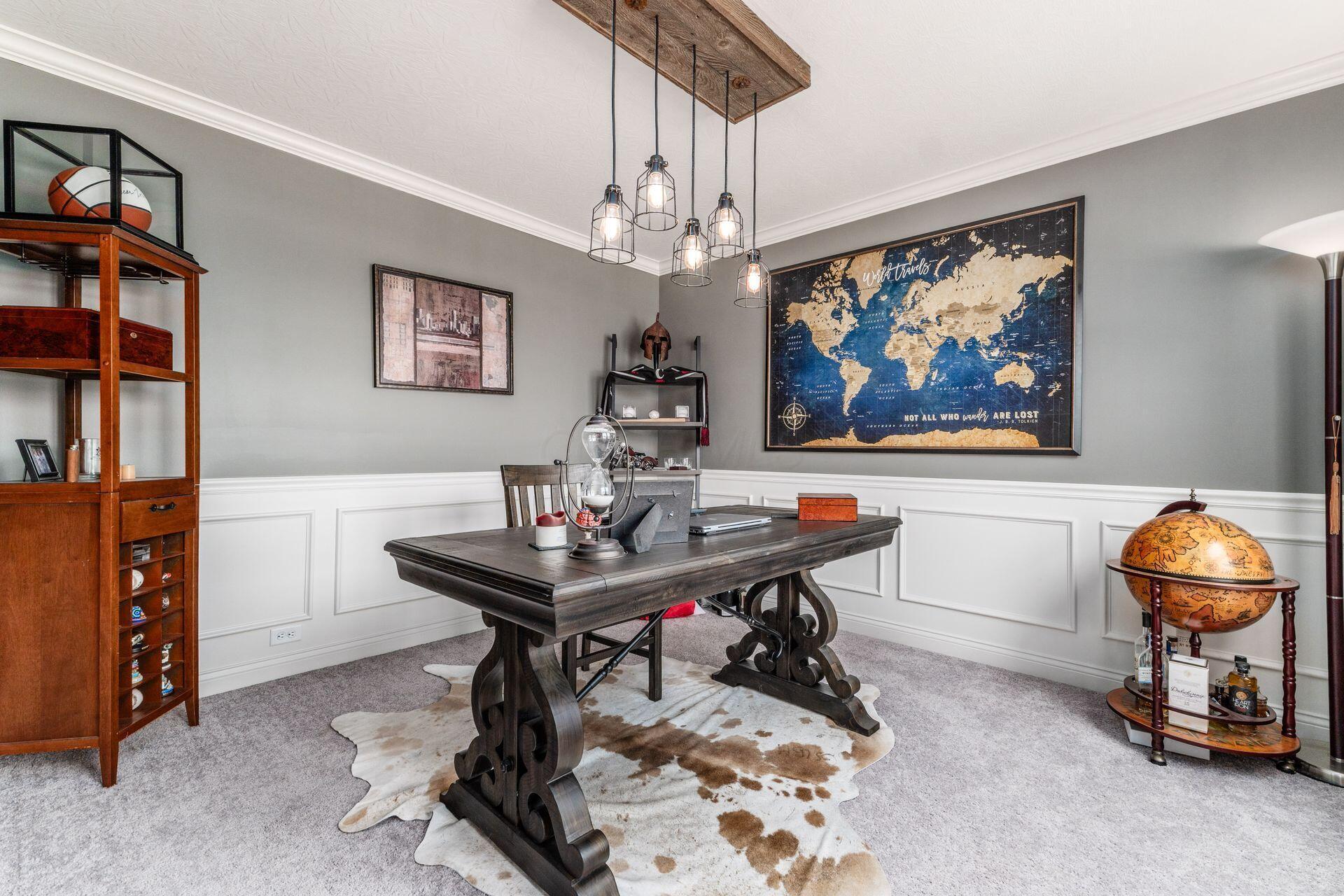 6105 Barclay Court