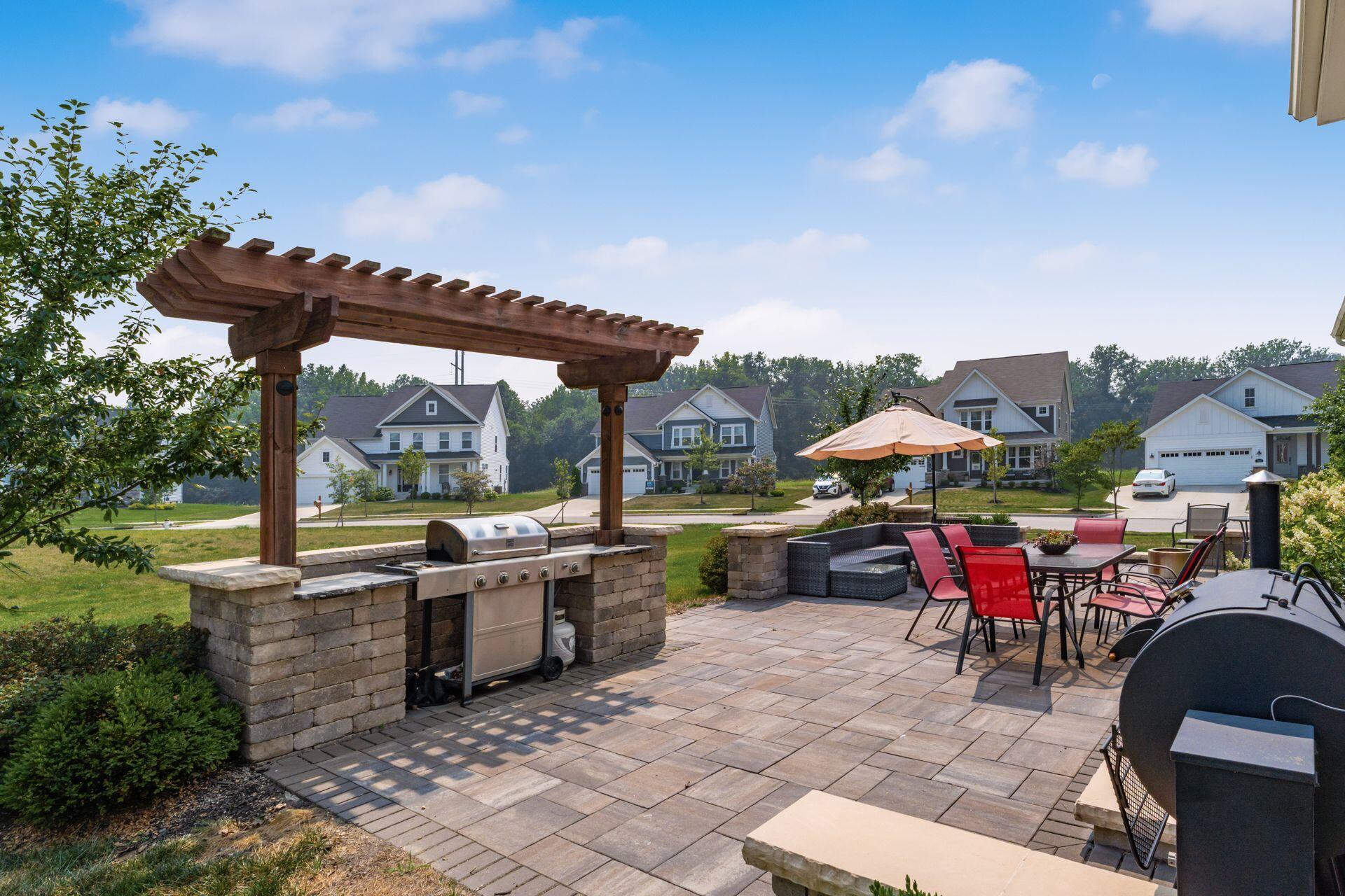6105 Barclay Court