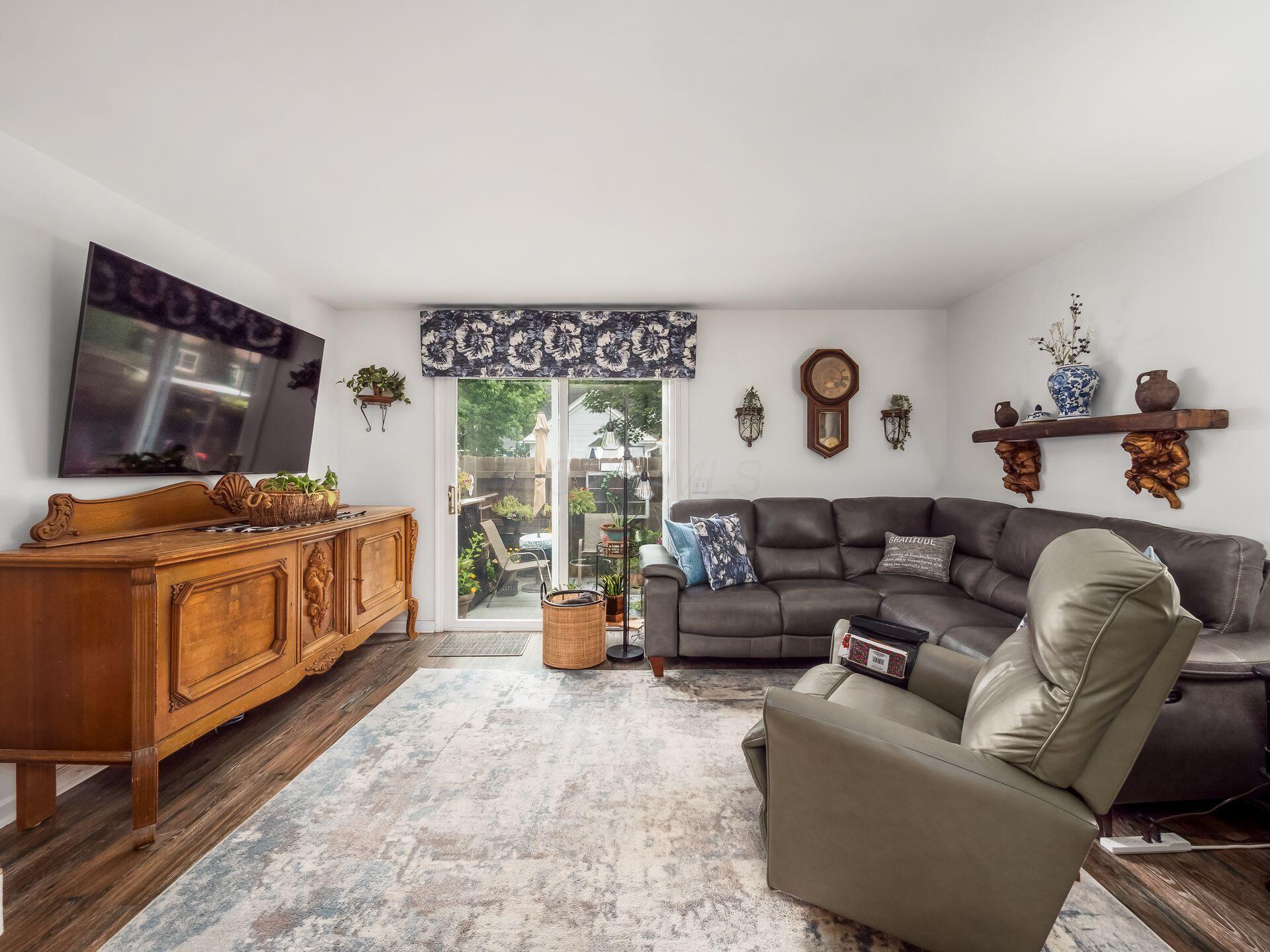 108 E Dublin Granville Road, O