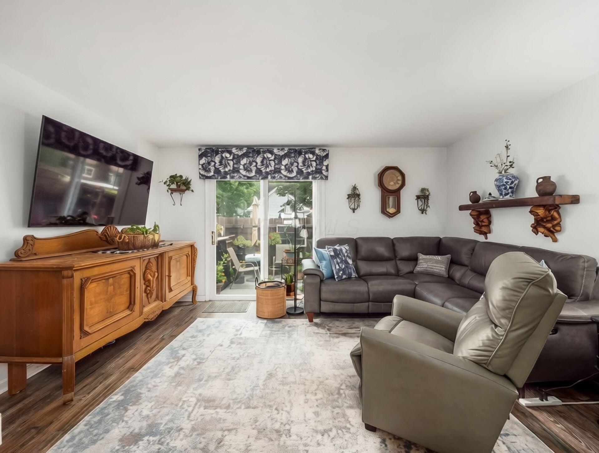 108 E Dublin Granville Road, O