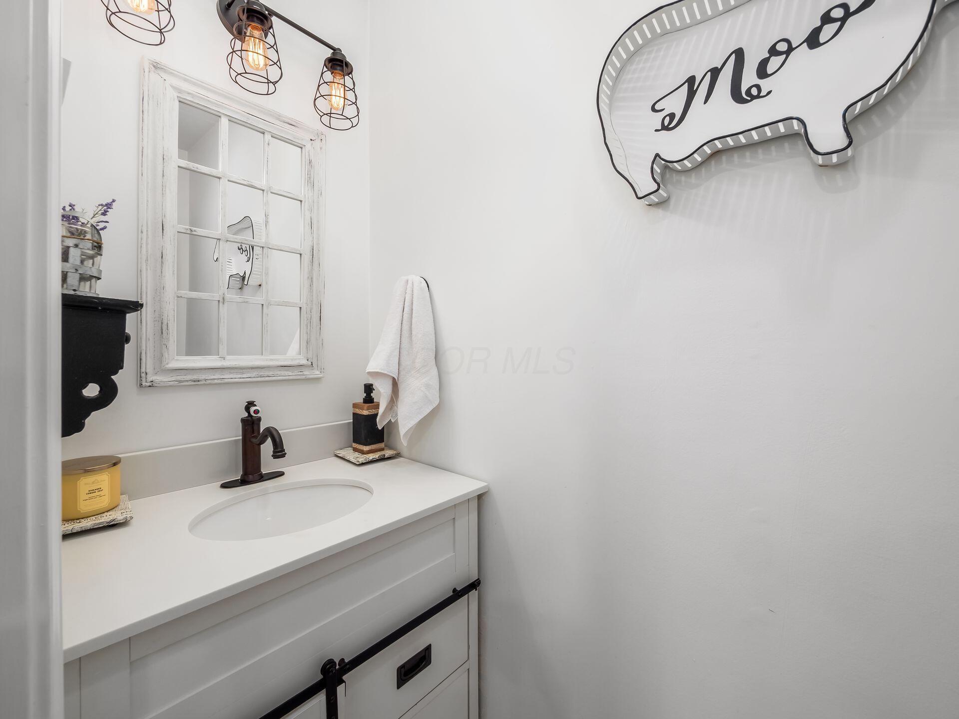 108 E Dublin Granville Road, O