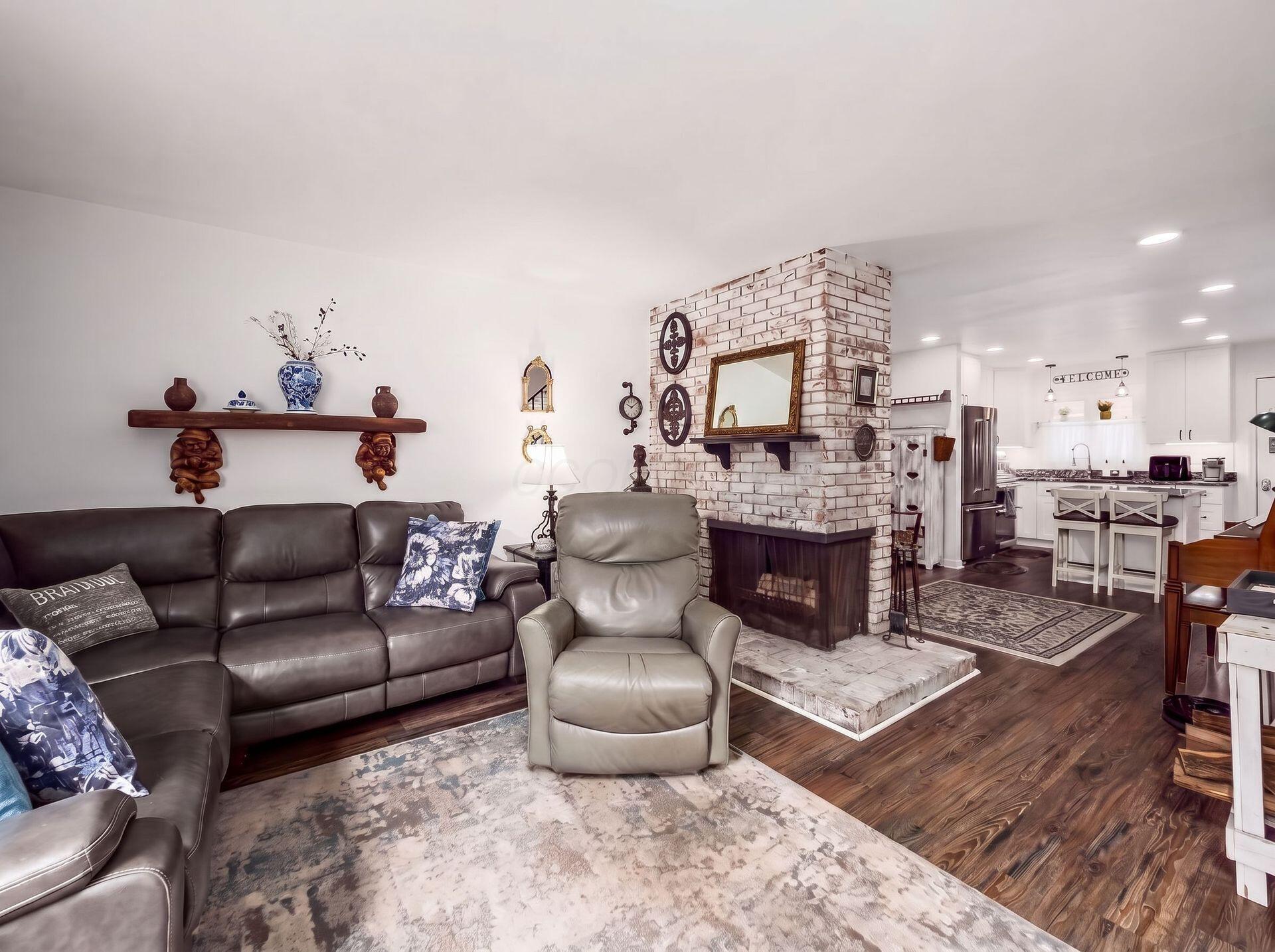 108 E Dublin Granville Road, O