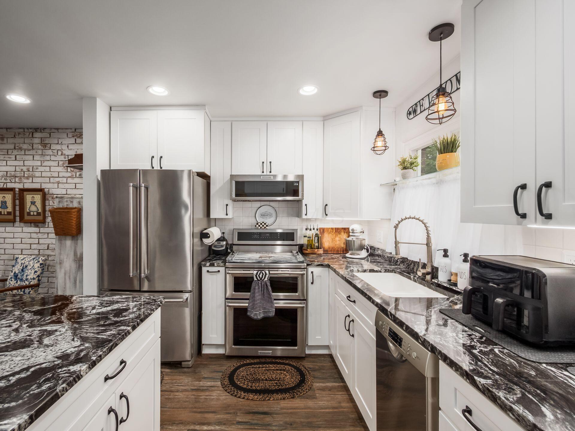 108 E Dublin Granville Road, O