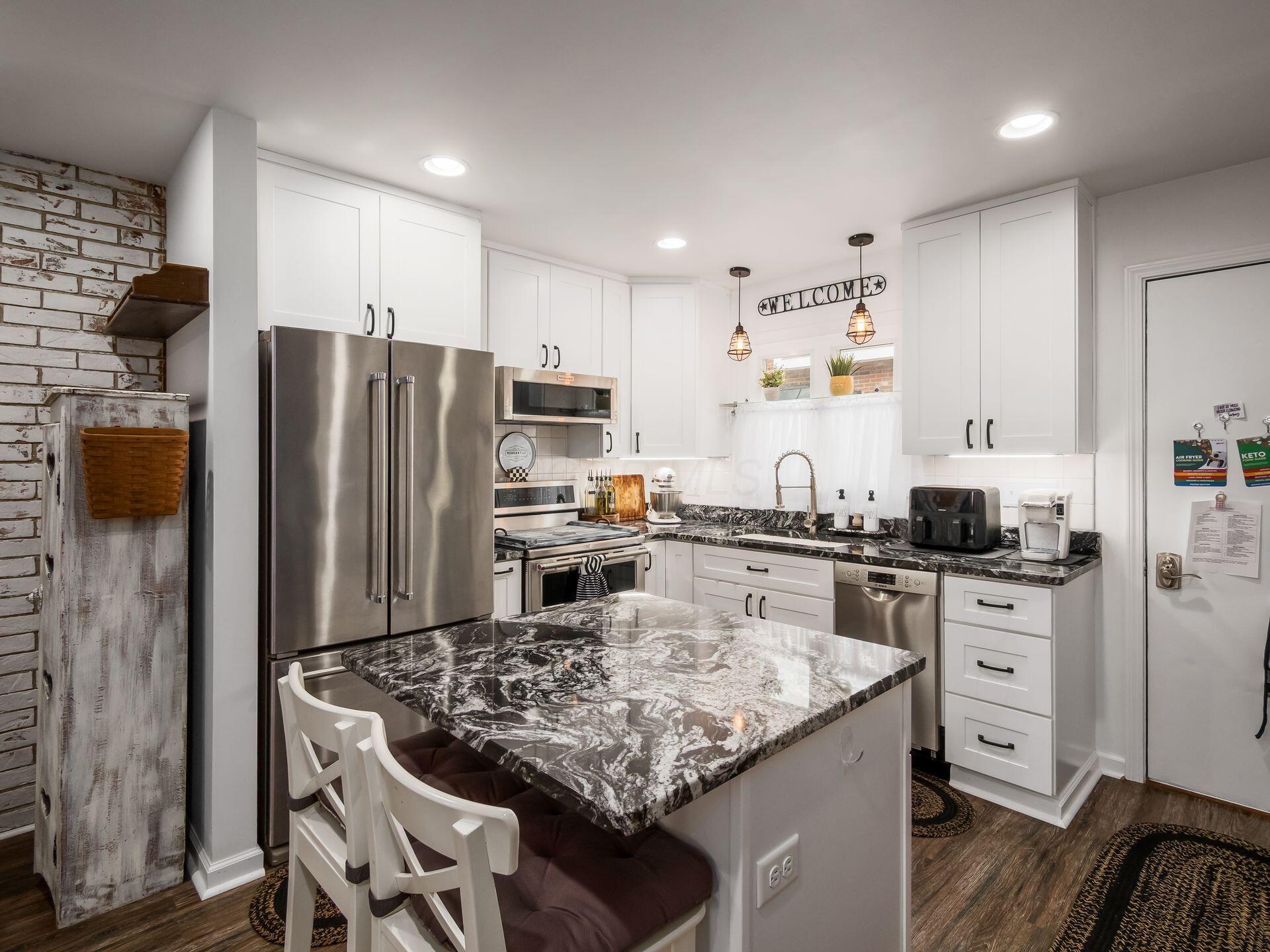 108 E Dublin Granville Road, O