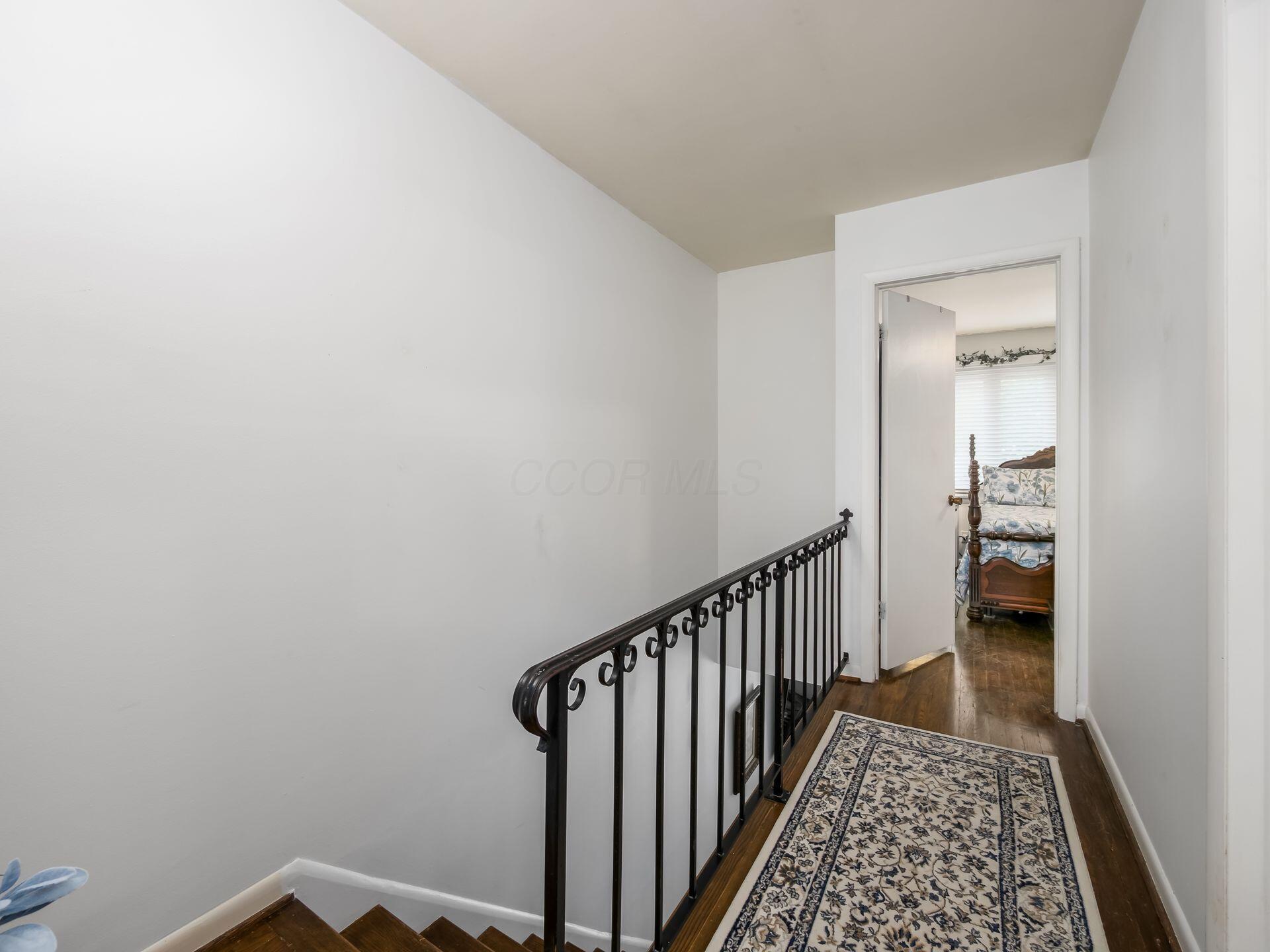 108 E Dublin Granville Road, O
