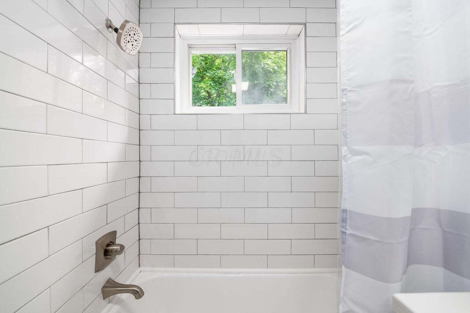 111 E Selby Boulevard