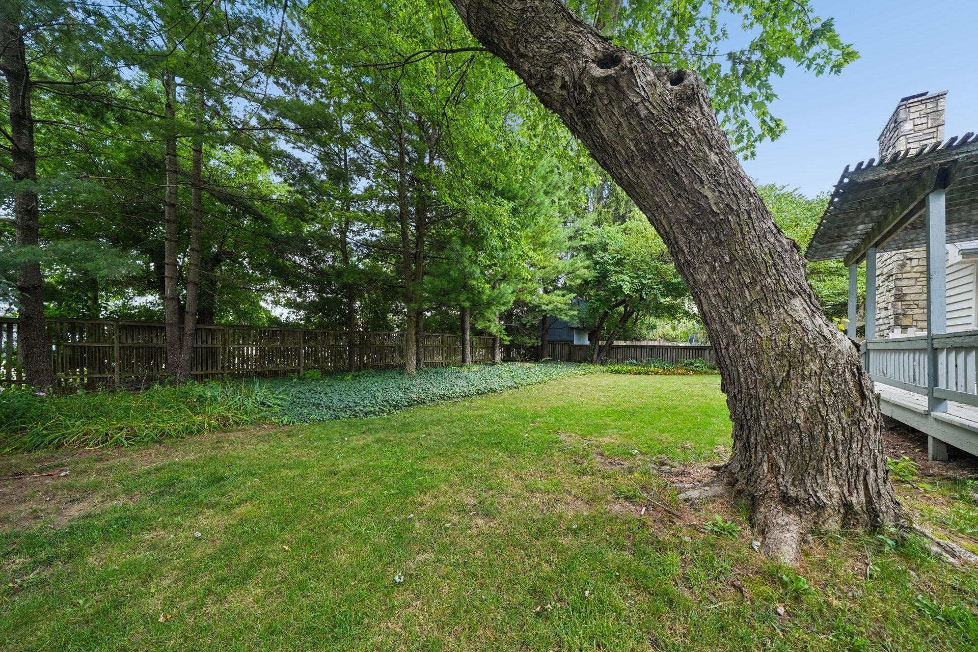 6981 Perry Drive