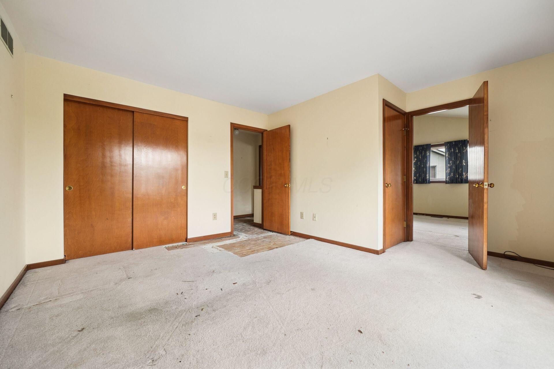 6981 Perry Drive