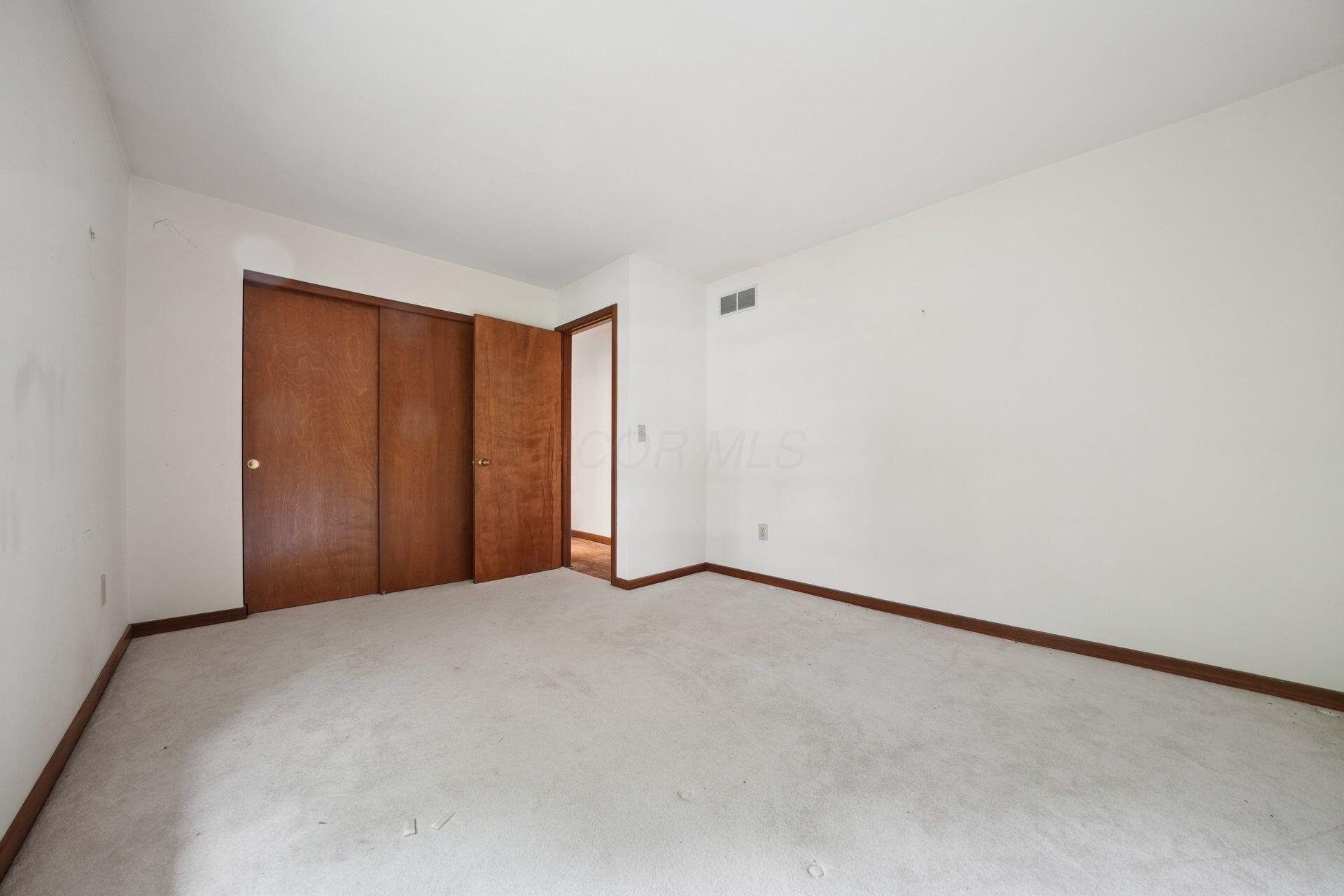 6981 Perry Drive