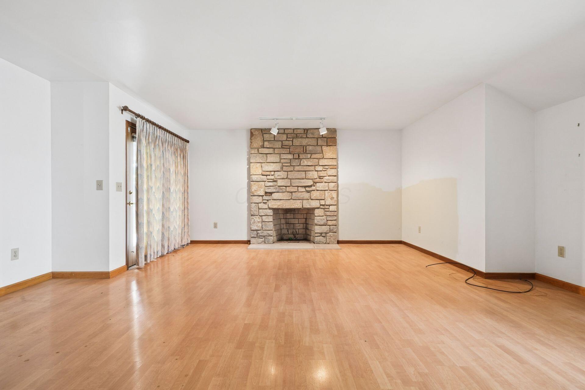 6981 Perry Drive
